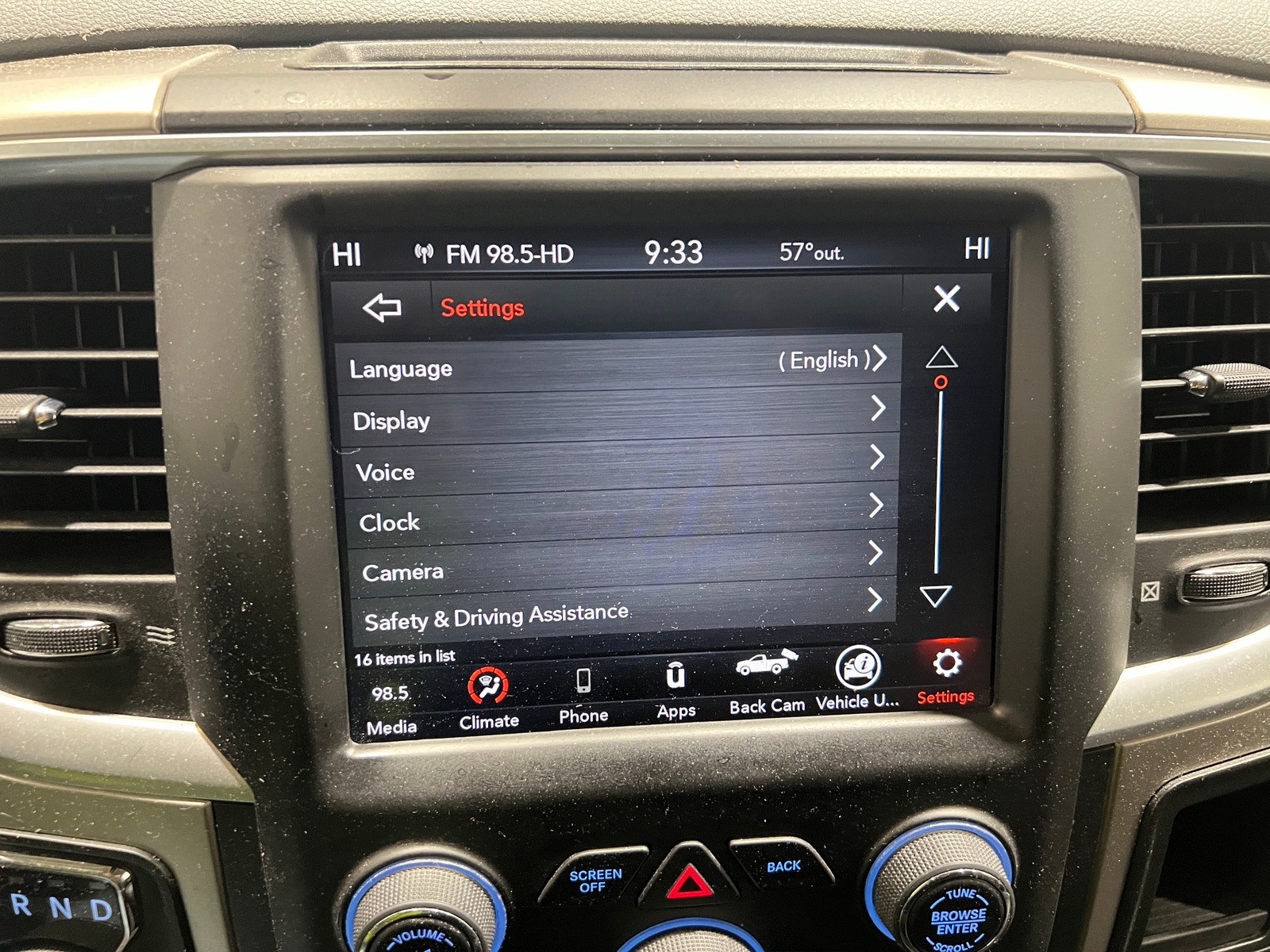 Thumbnail: 2020 RAM 1500 Classic - 4