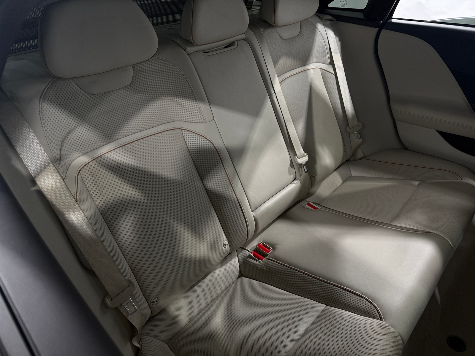 Thumbnail: 2023 Lucid Air - 5