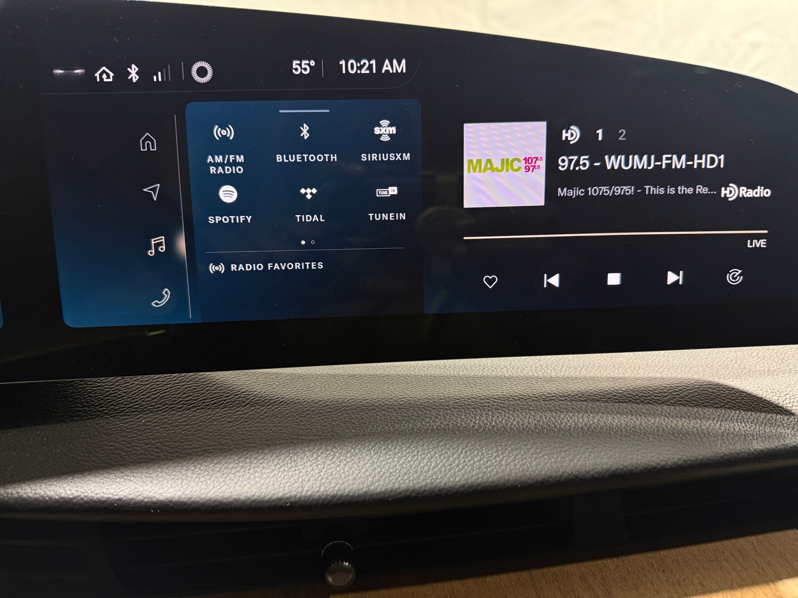 Thumbnail: 2023 Lucid Air - 3