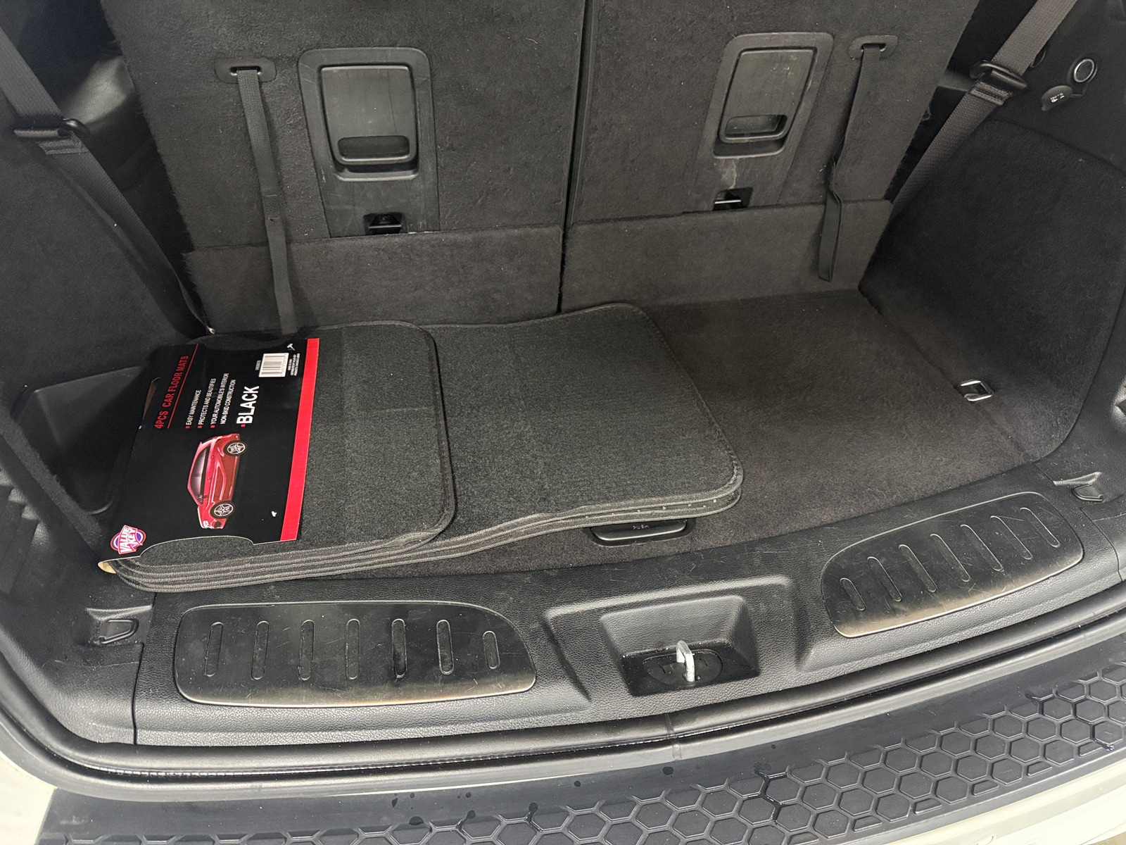 Thumbnail: 2022 Dodge Durango - 6