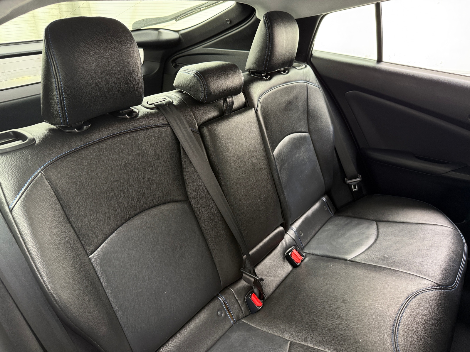 Thumbnail: 2018 Toyota Prius - 6