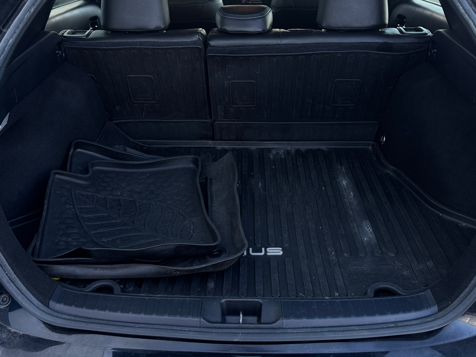 Thumbnail: 2018 Toyota Prius - 7