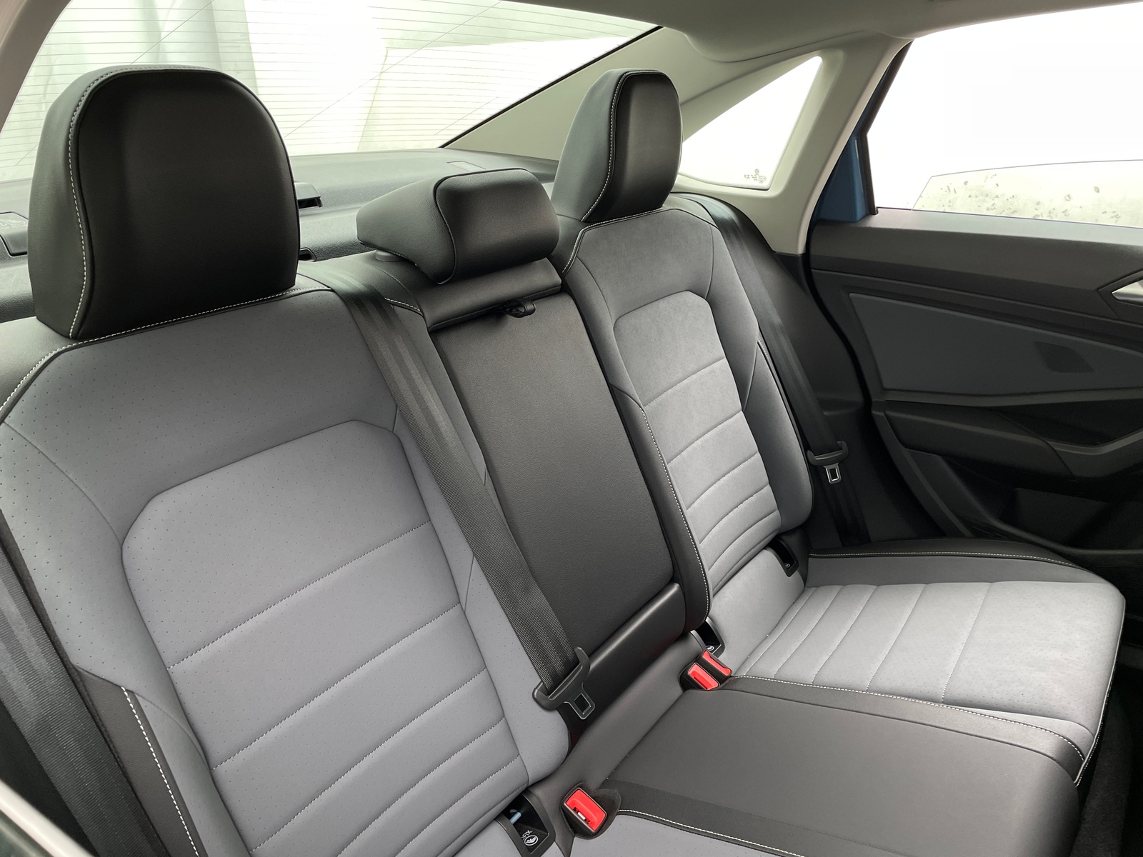 Thumbnail: 2025 Volkswagen Jetta - 5