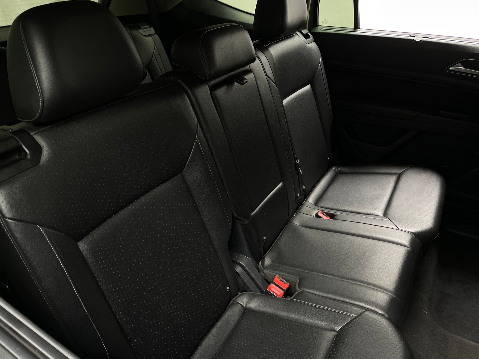 Thumbnail: 2018 Volkswagen Atlas - 5