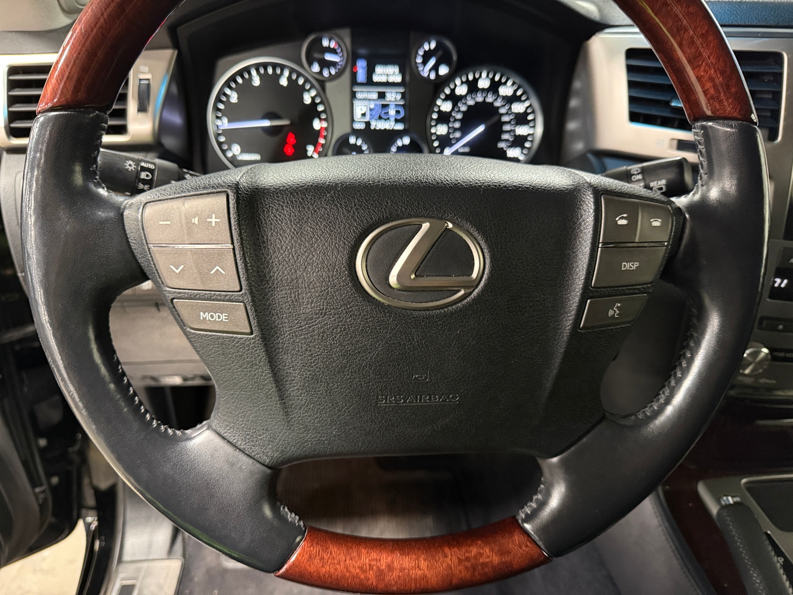 Thumbnail: 2013 Lexus LX - 4