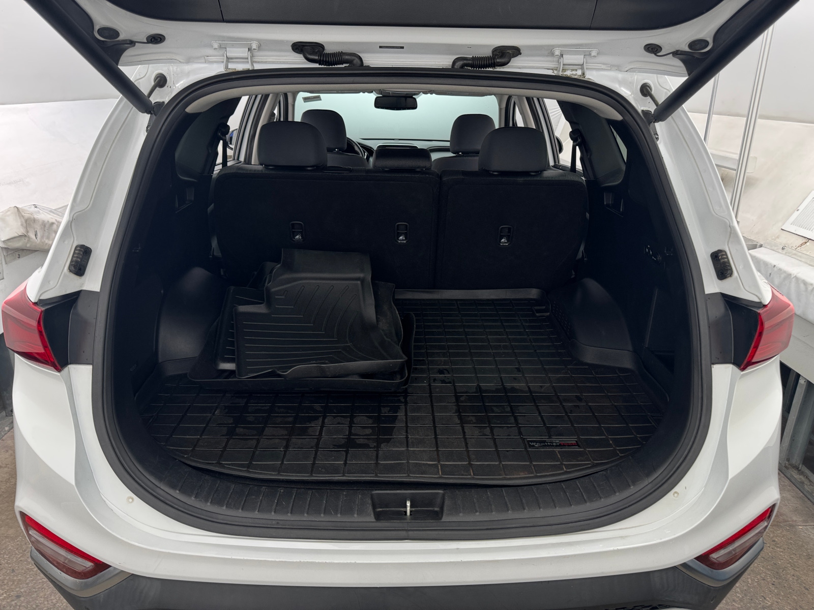 Thumbnail: 2020 Hyundai Santa Fe - 7