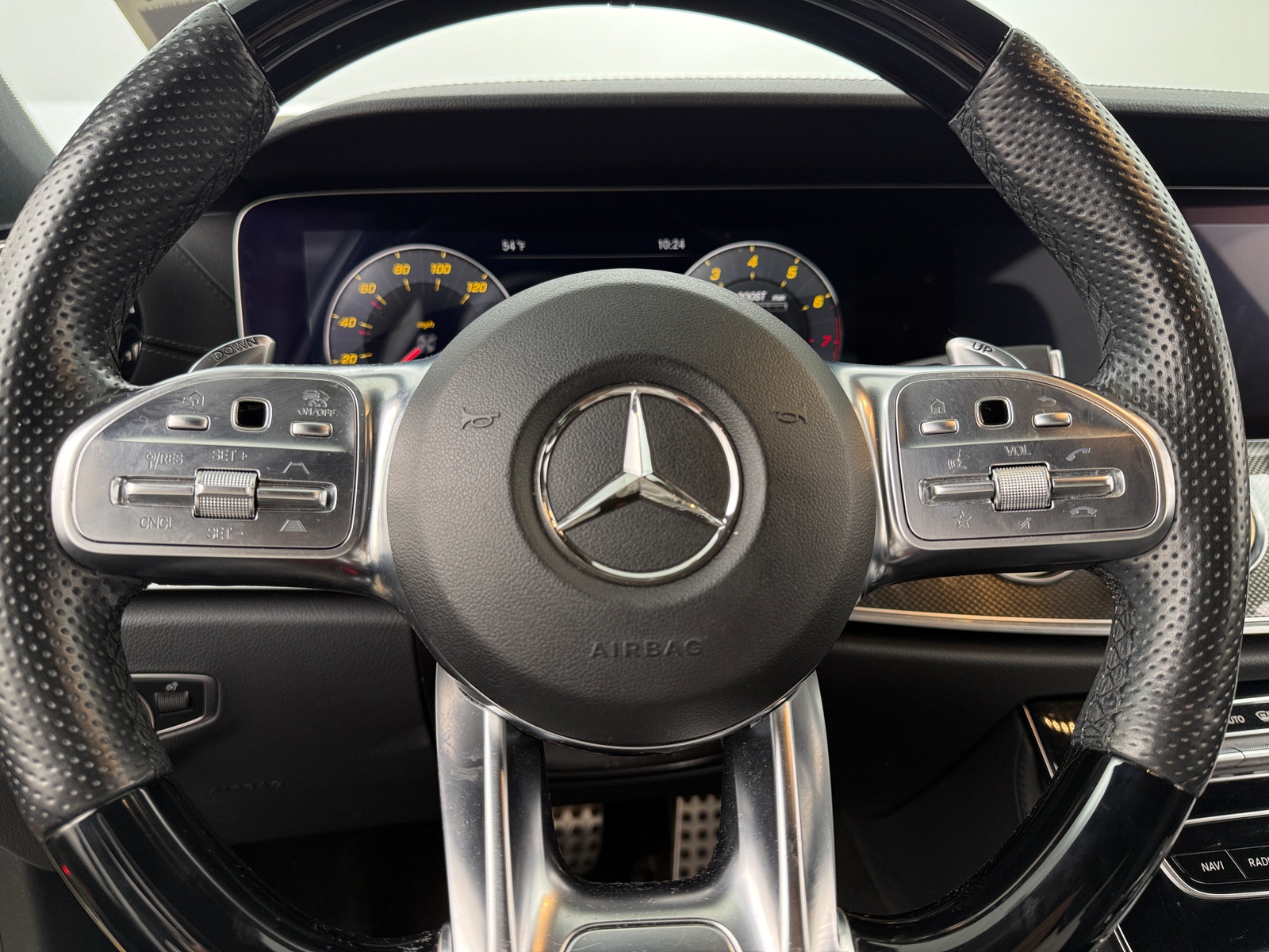 Thumbnail: 2019 Mercedes-Benz E-Class - 4