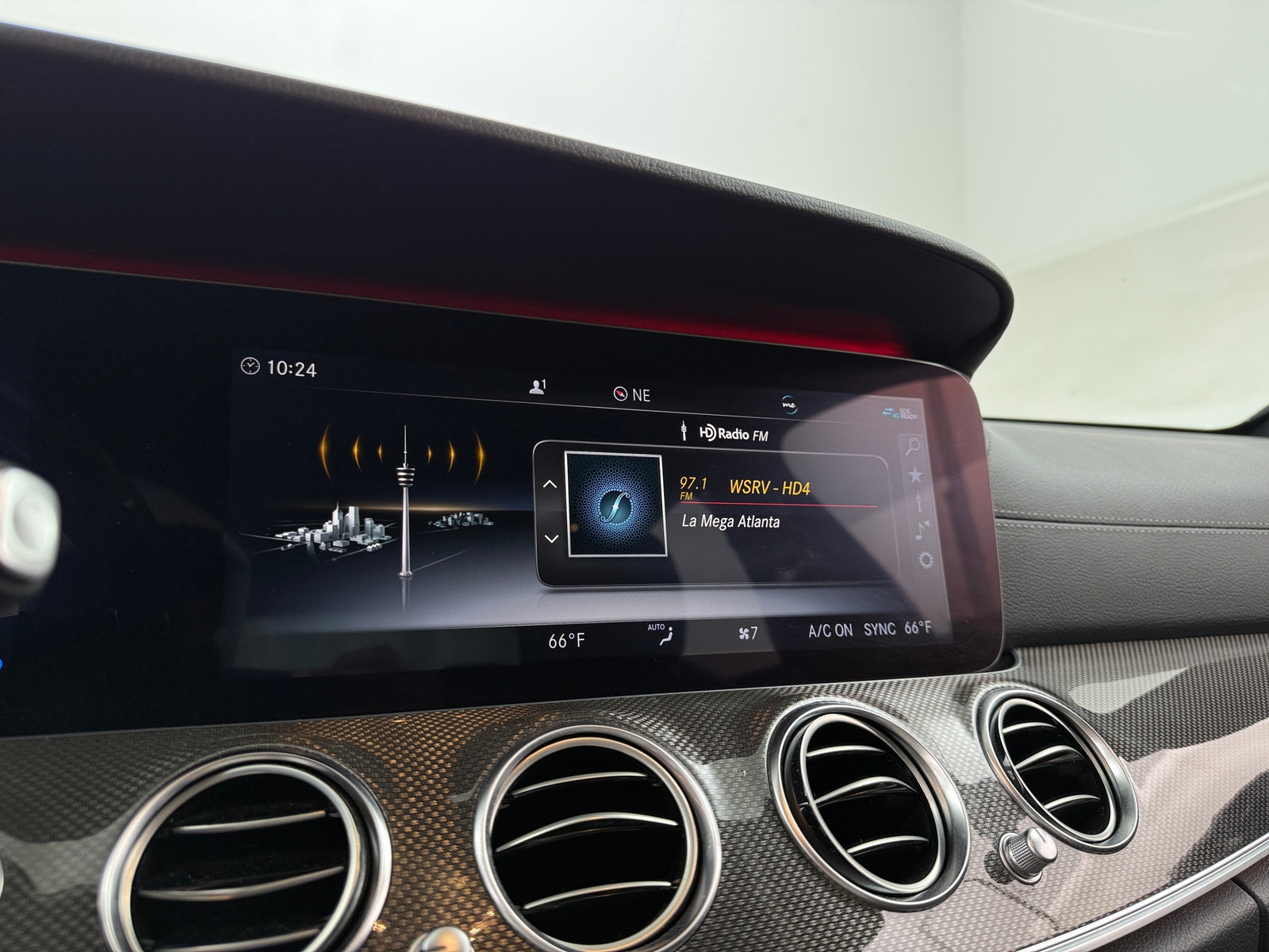 Thumbnail: 2019 Mercedes-Benz E-Class - 3