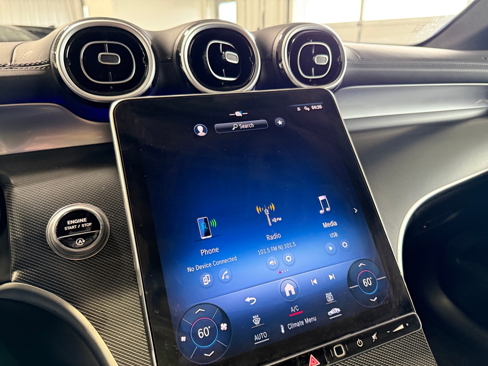 Thumbnail: 2024 Mercedes-Benz GLC - 3