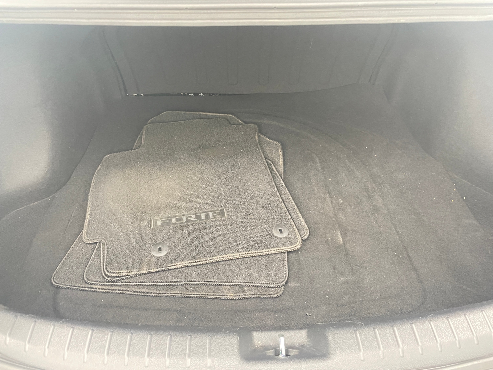 Thumbnail: 2021 Kia Forte - 7