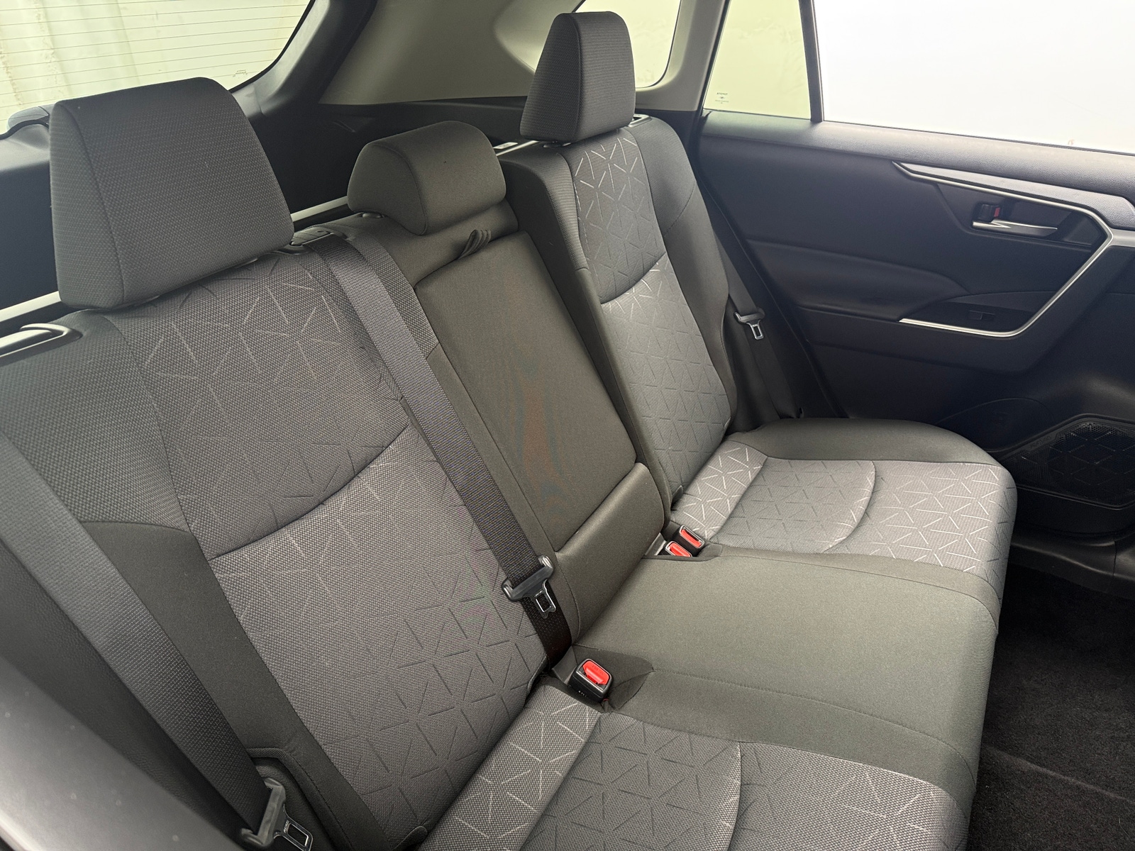 Thumbnail: 2025 Toyota RAV4 - 6