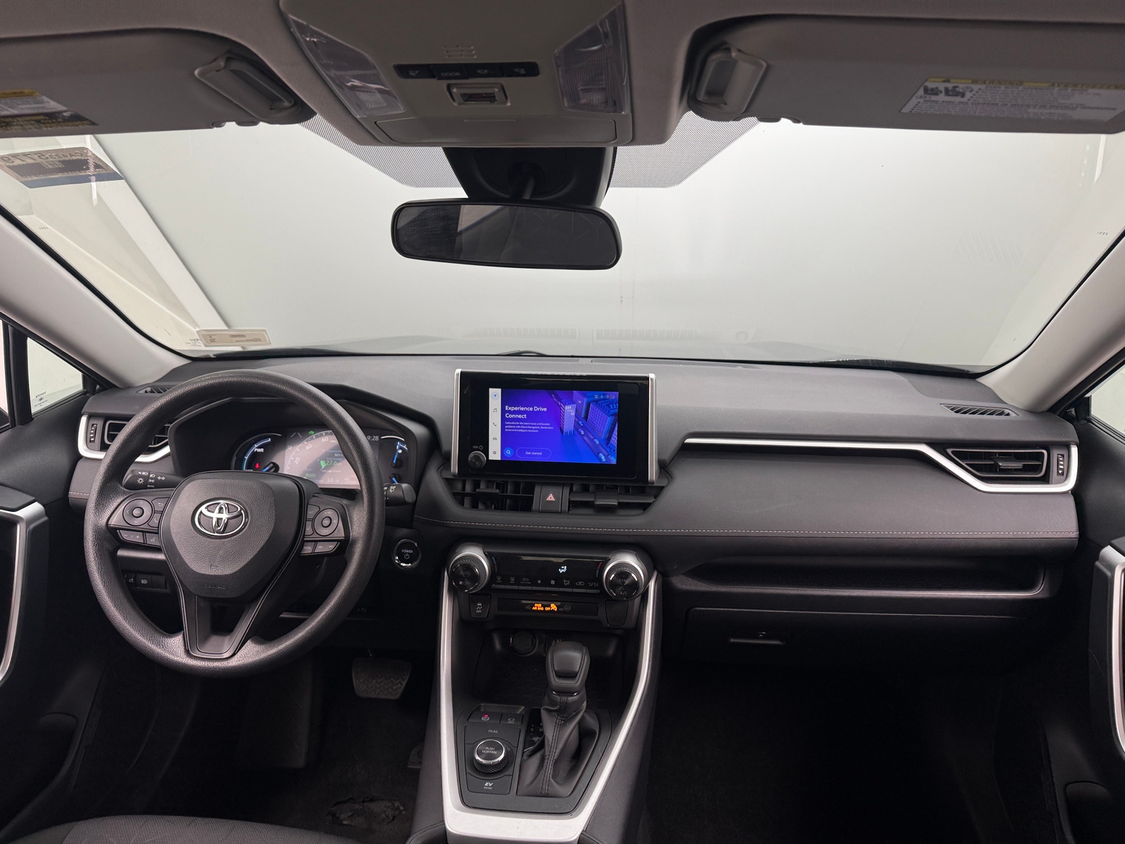 Thumbnail: 2025 Toyota RAV4 - 3