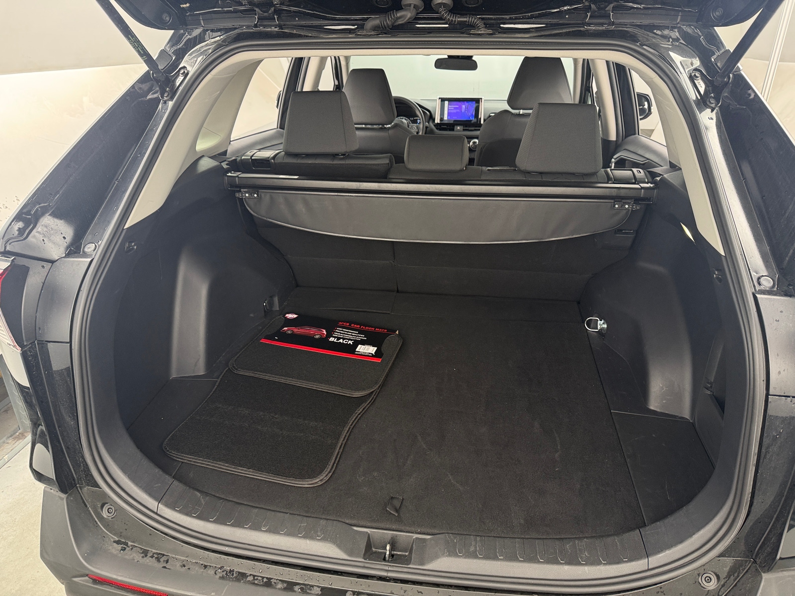 Thumbnail: 2025 Toyota RAV4 - 7