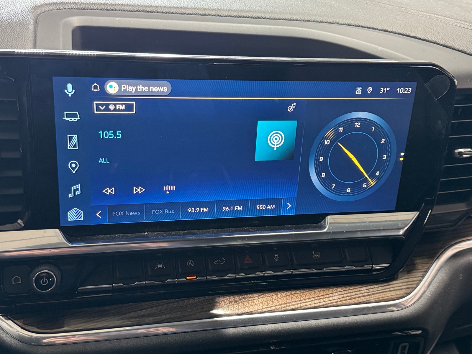 Thumbnail: 2025 Chevrolet Silverado 1500 - 4