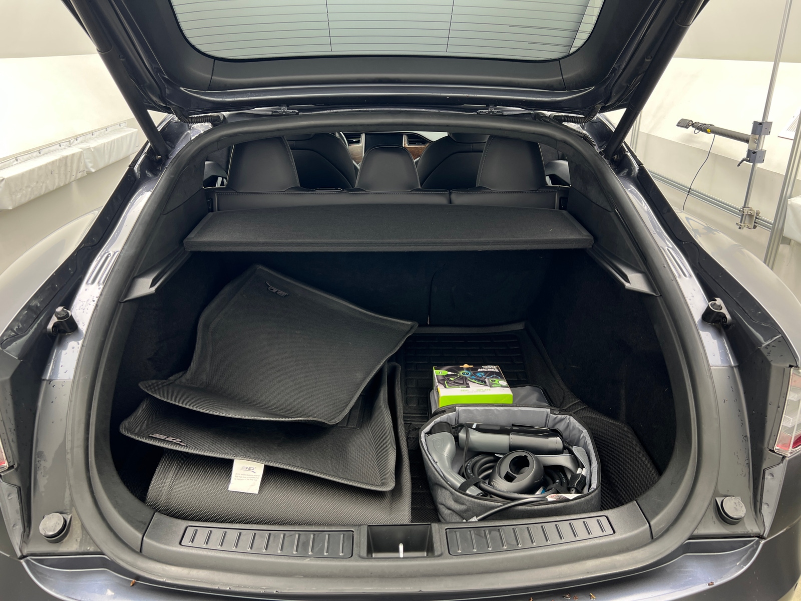 Thumbnail: 2020 Tesla Model S - 6