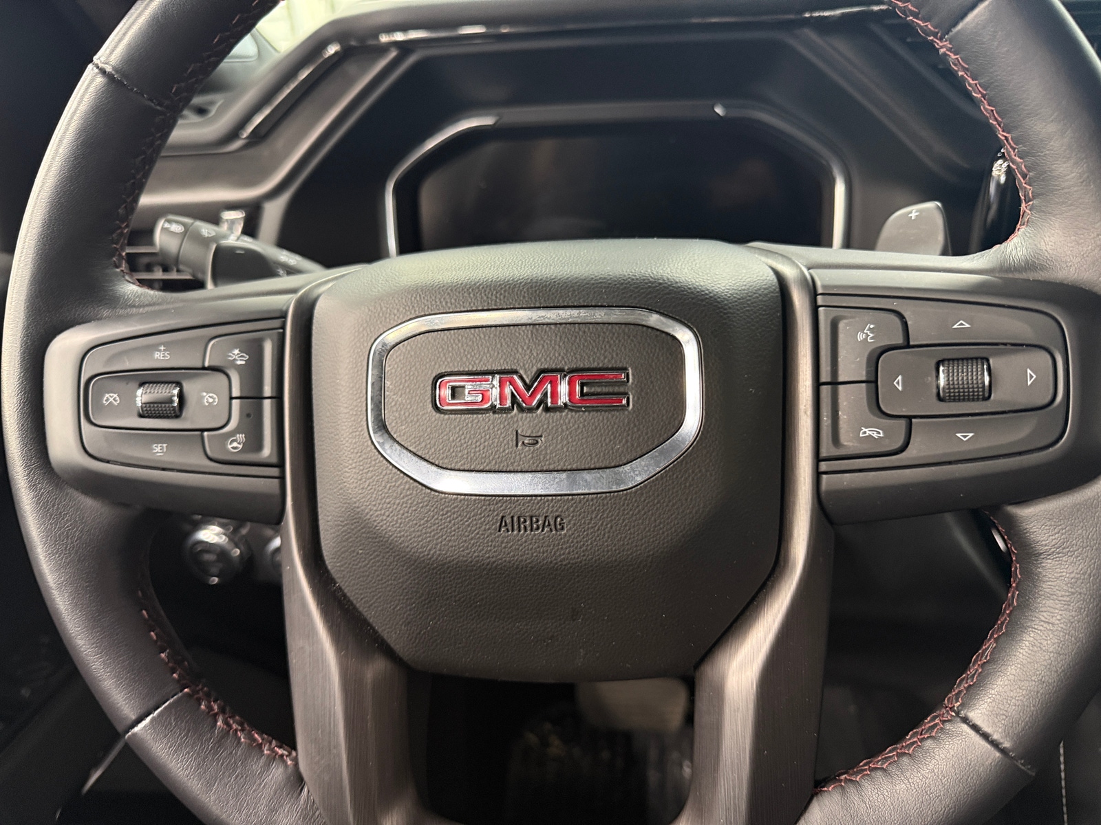 Thumbnail: 2024 GMC Sierra 1500 - 4