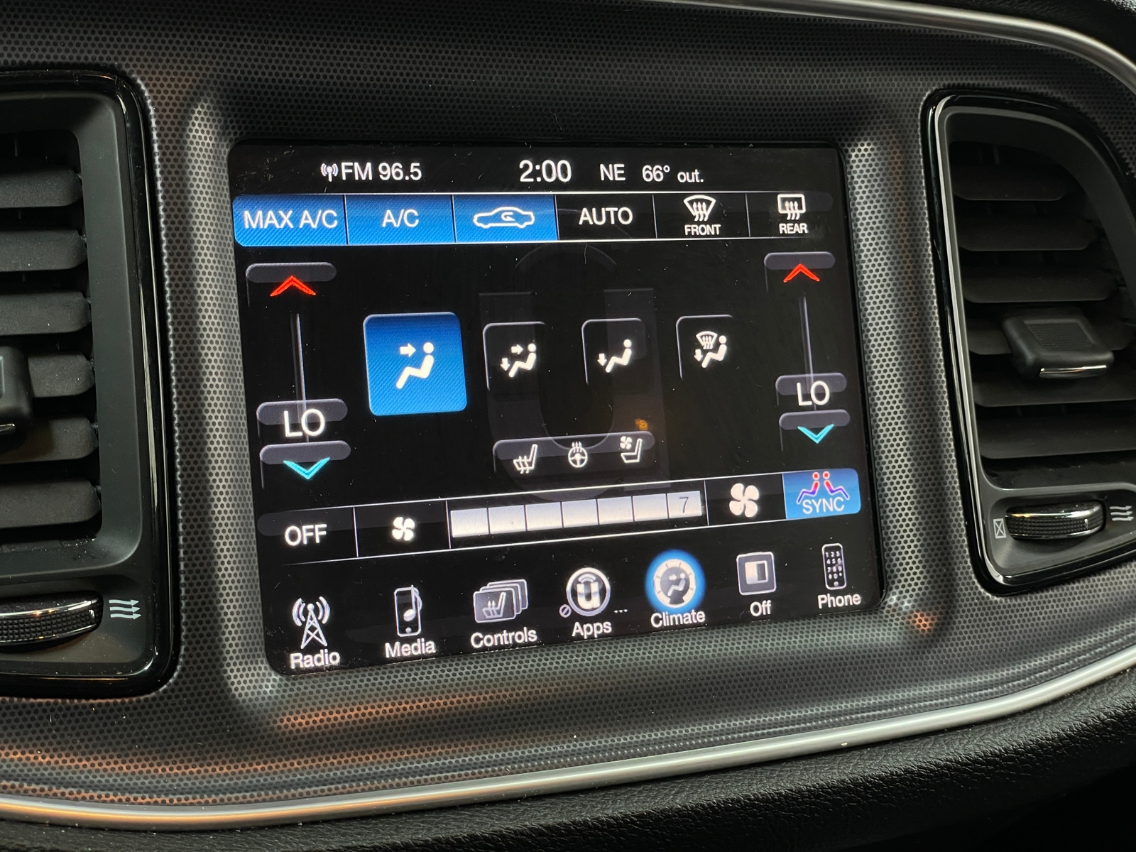 Thumbnail: 2015 Dodge Challenger - 2