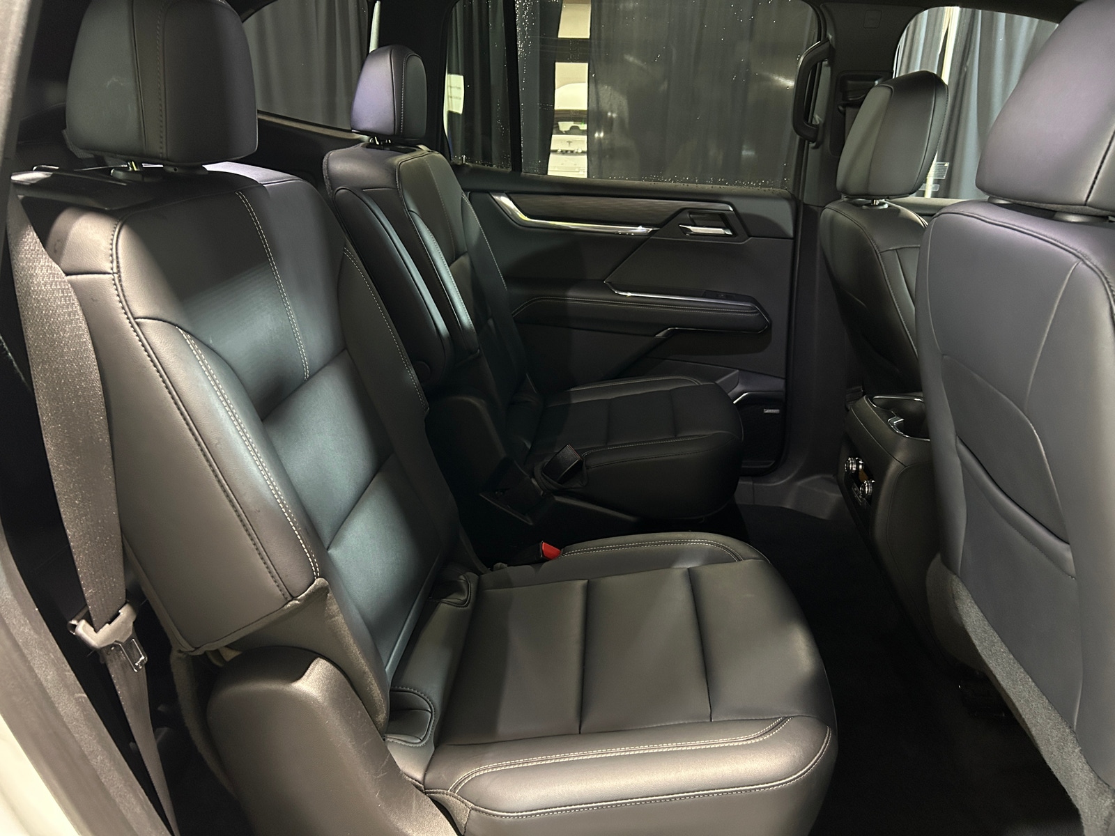 Thumbnail: 2024 GMC Acadia - 5