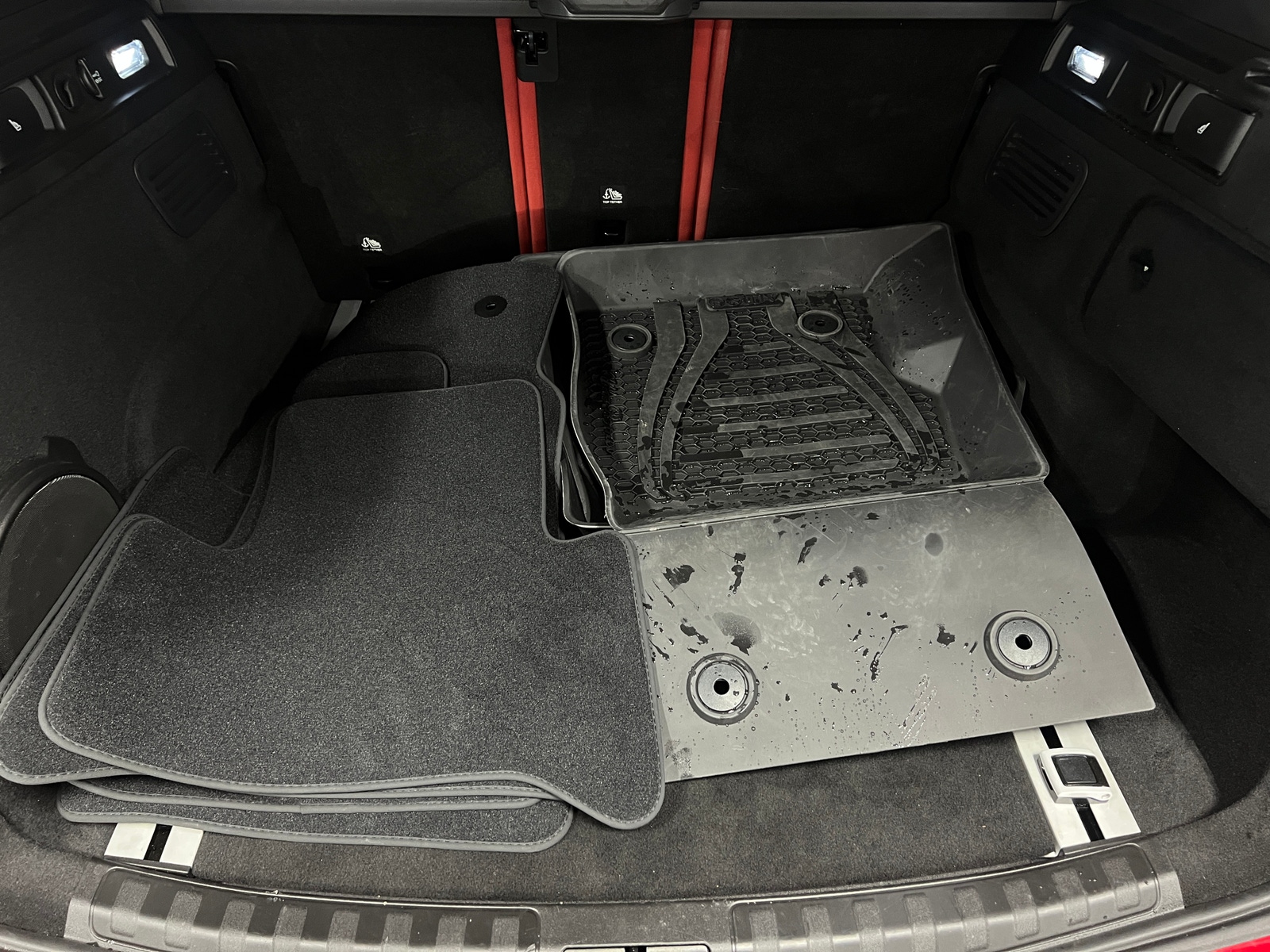 Thumbnail: 2024 Alfa Romeo Stelvio - 6