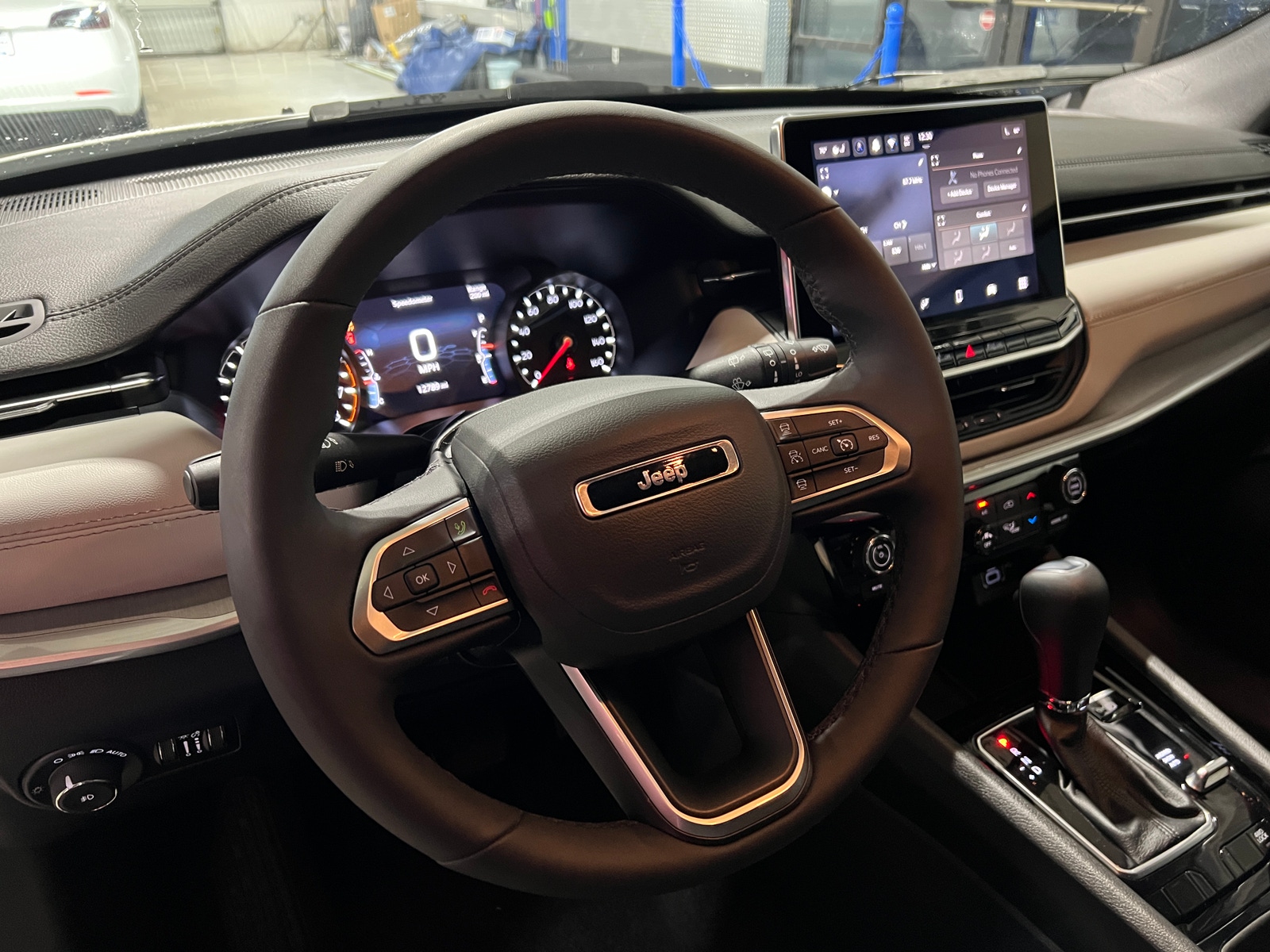 Thumbnail: 2025 Jeep Compass - 4