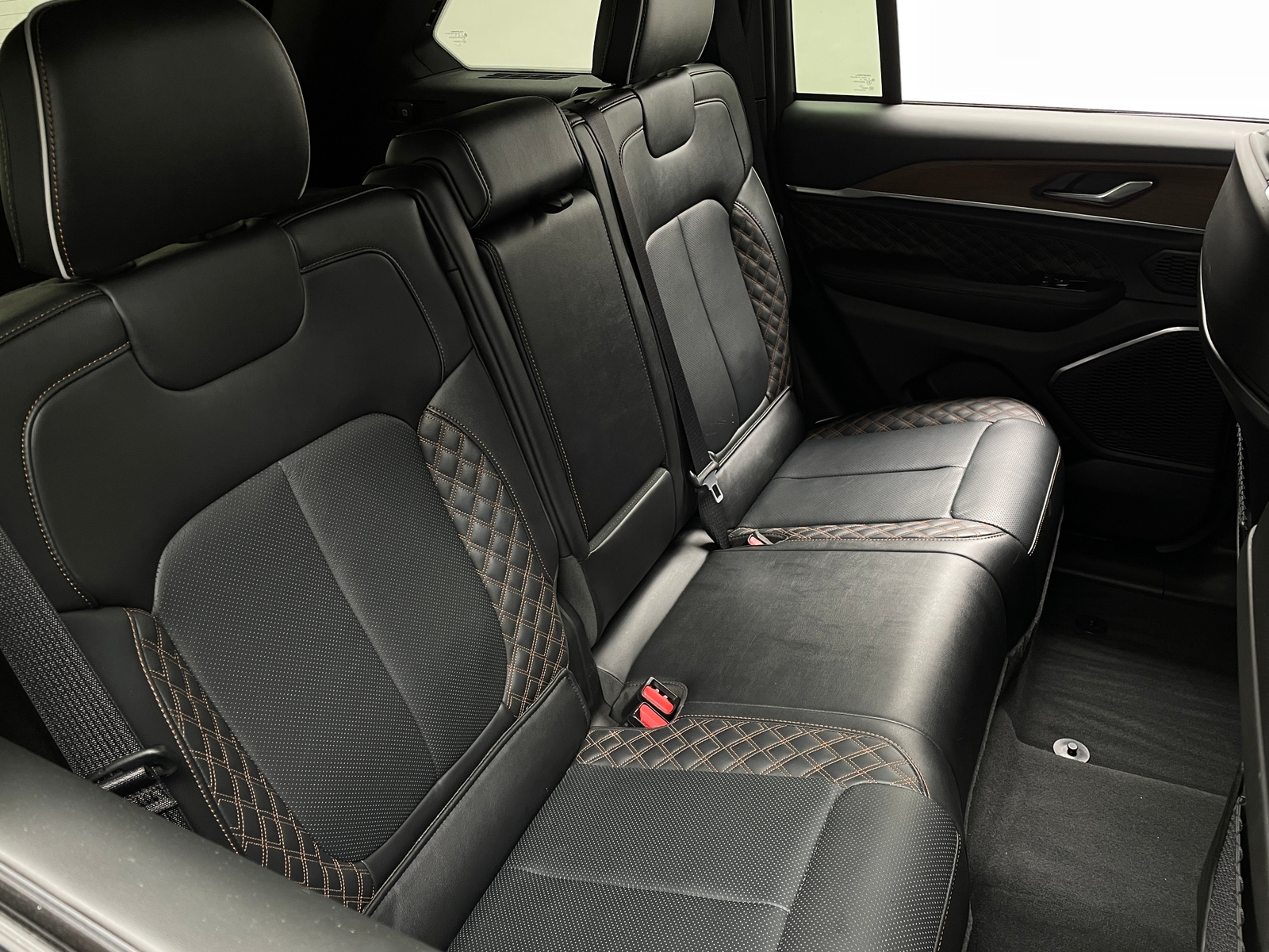 Thumbnail: 2025 Jeep Grand Cherokee - 5