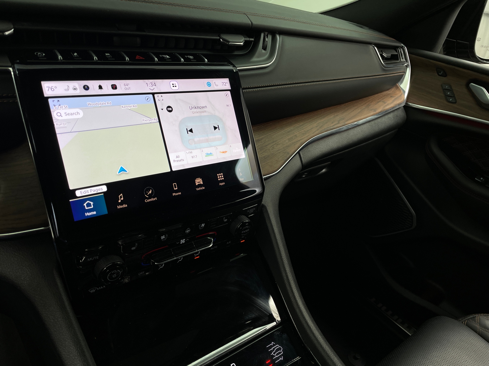 Thumbnail: 2025 Jeep Grand Cherokee - 3