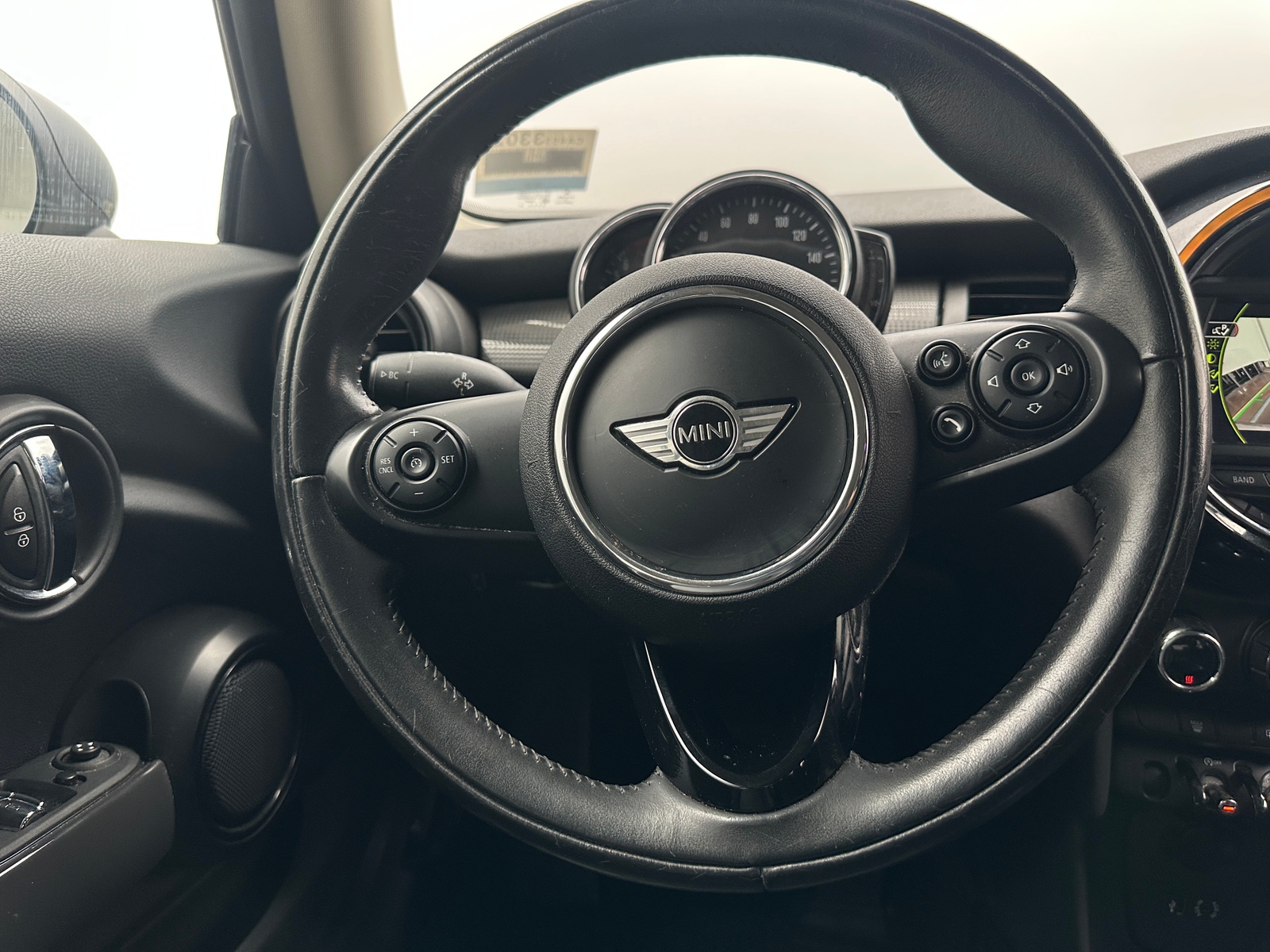 Thumbnail: 2018 MINI Cooper Hardtop - 4