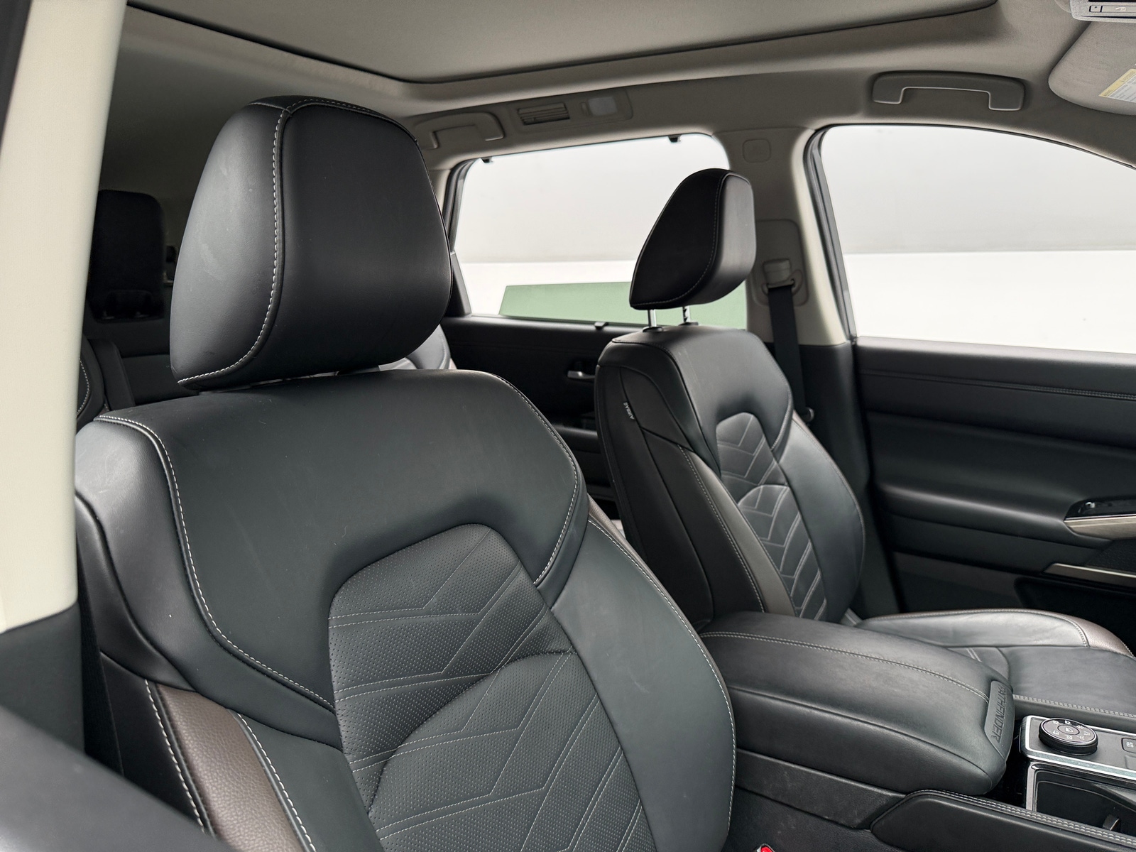 Thumbnail: 2023 Nissan Pathfinder - 2