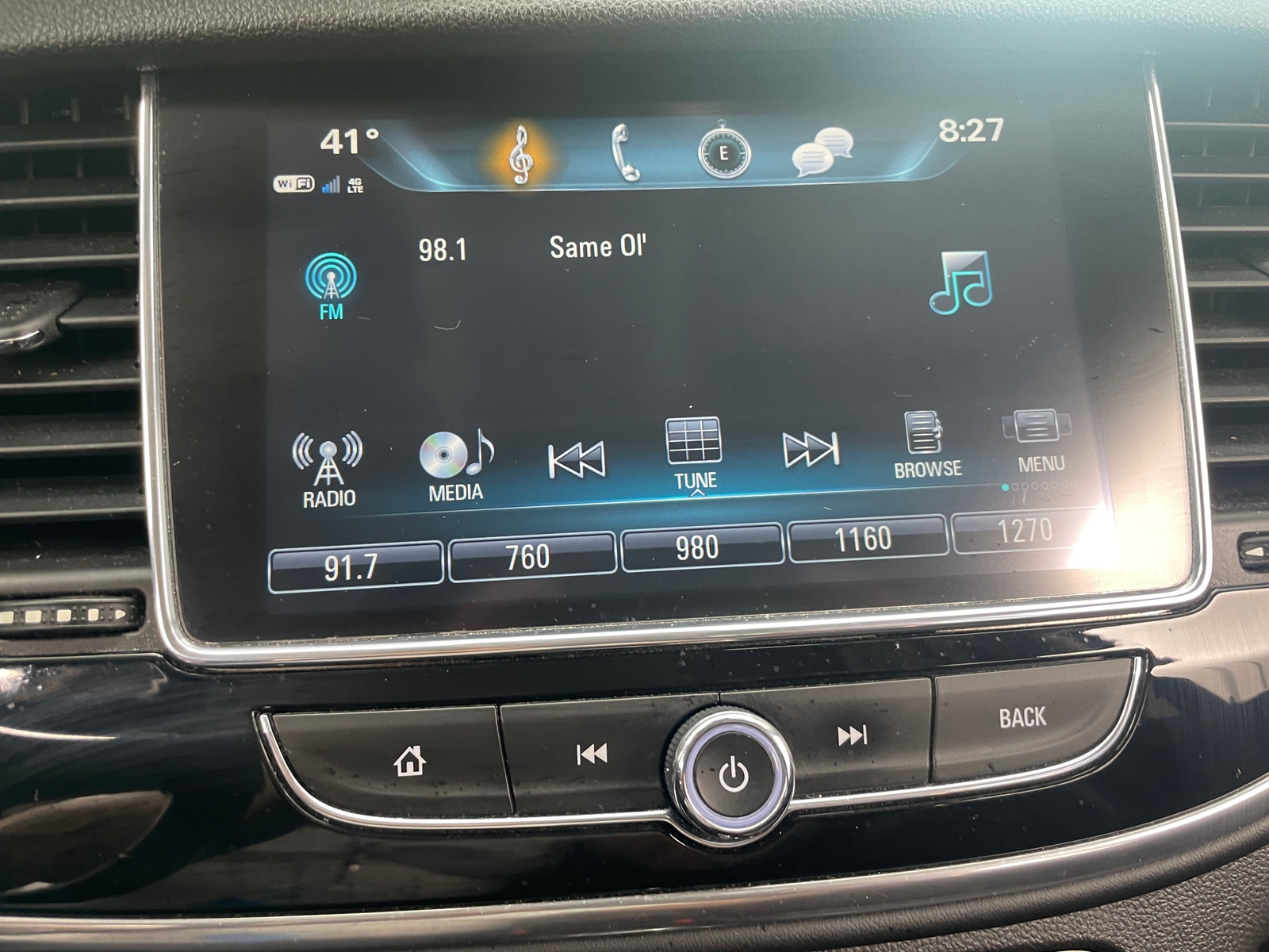 Thumbnail: 2018 Buick Encore - 4