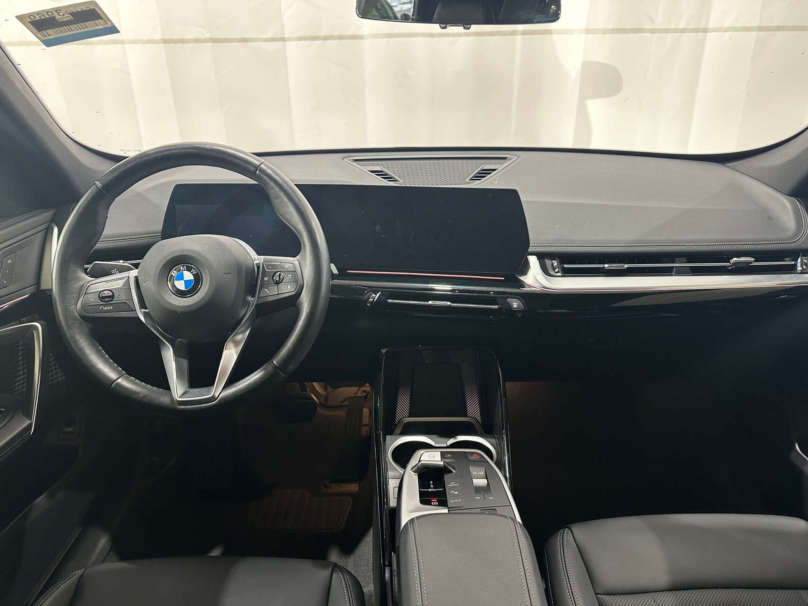 Thumbnail: 2025 BMW X1 - 2
