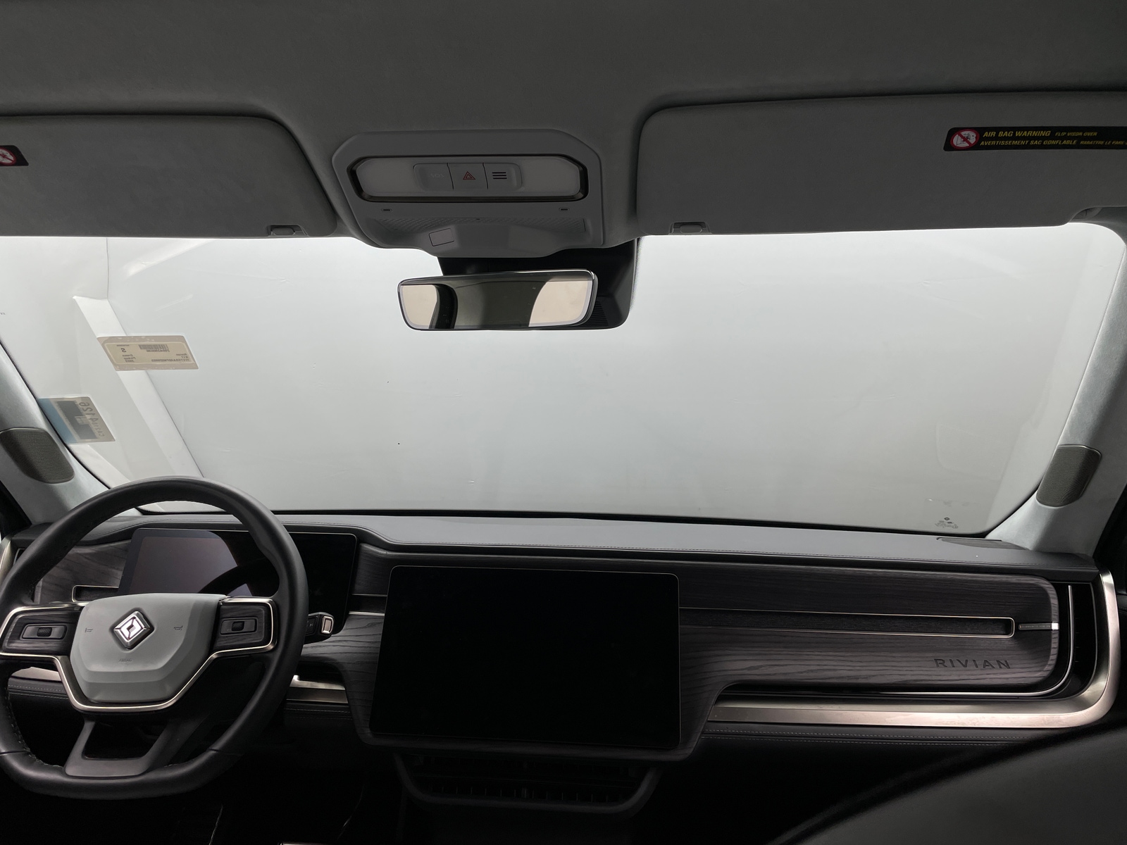 Thumbnail: 2023 Rivian R1T - 2