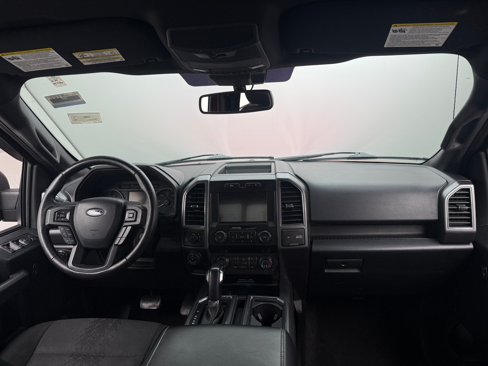 Thumbnail: 2019 Ford Econoline - 3