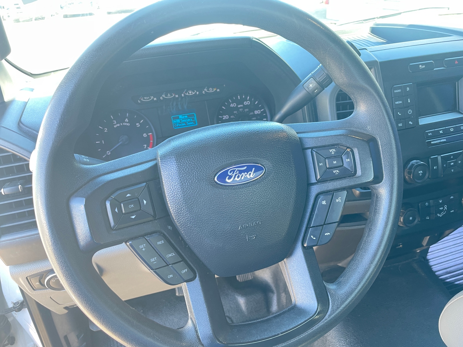 Thumbnail: 2022 Ford Econoline - 5