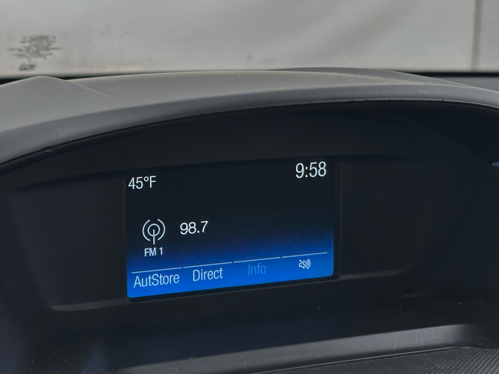 Thumbnail: 2019 Ford Escape - 4