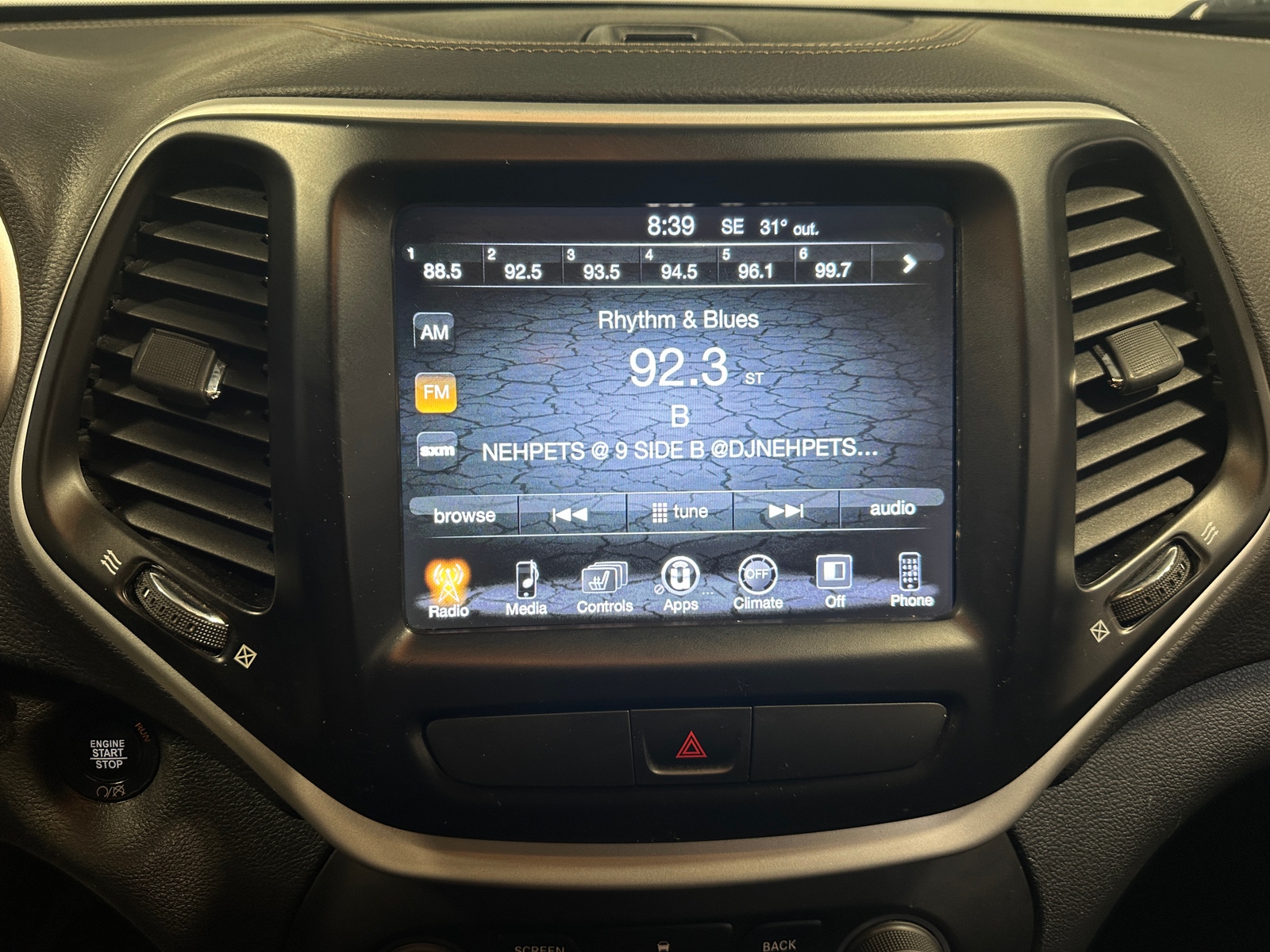 Thumbnail: 2018 Jeep Cherokee - 4