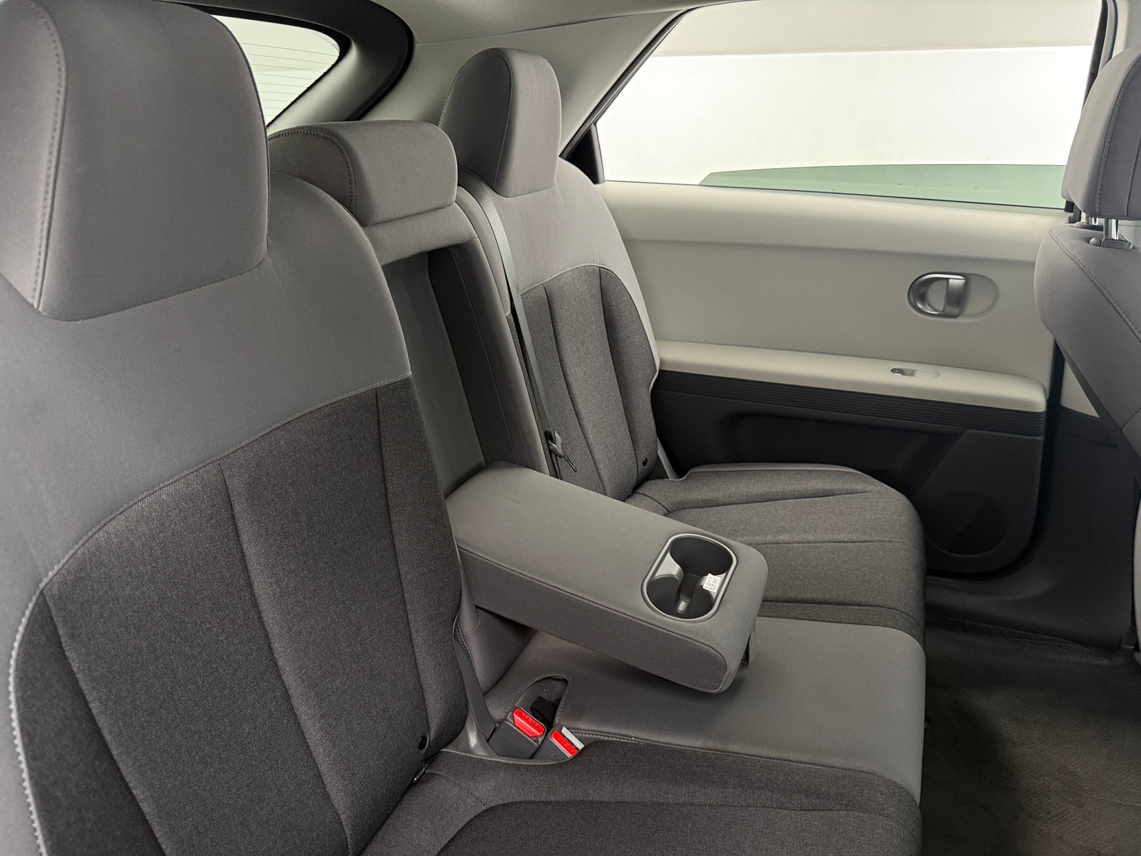 Thumbnail: 2023 Hyundai Ioniq 5 - 6