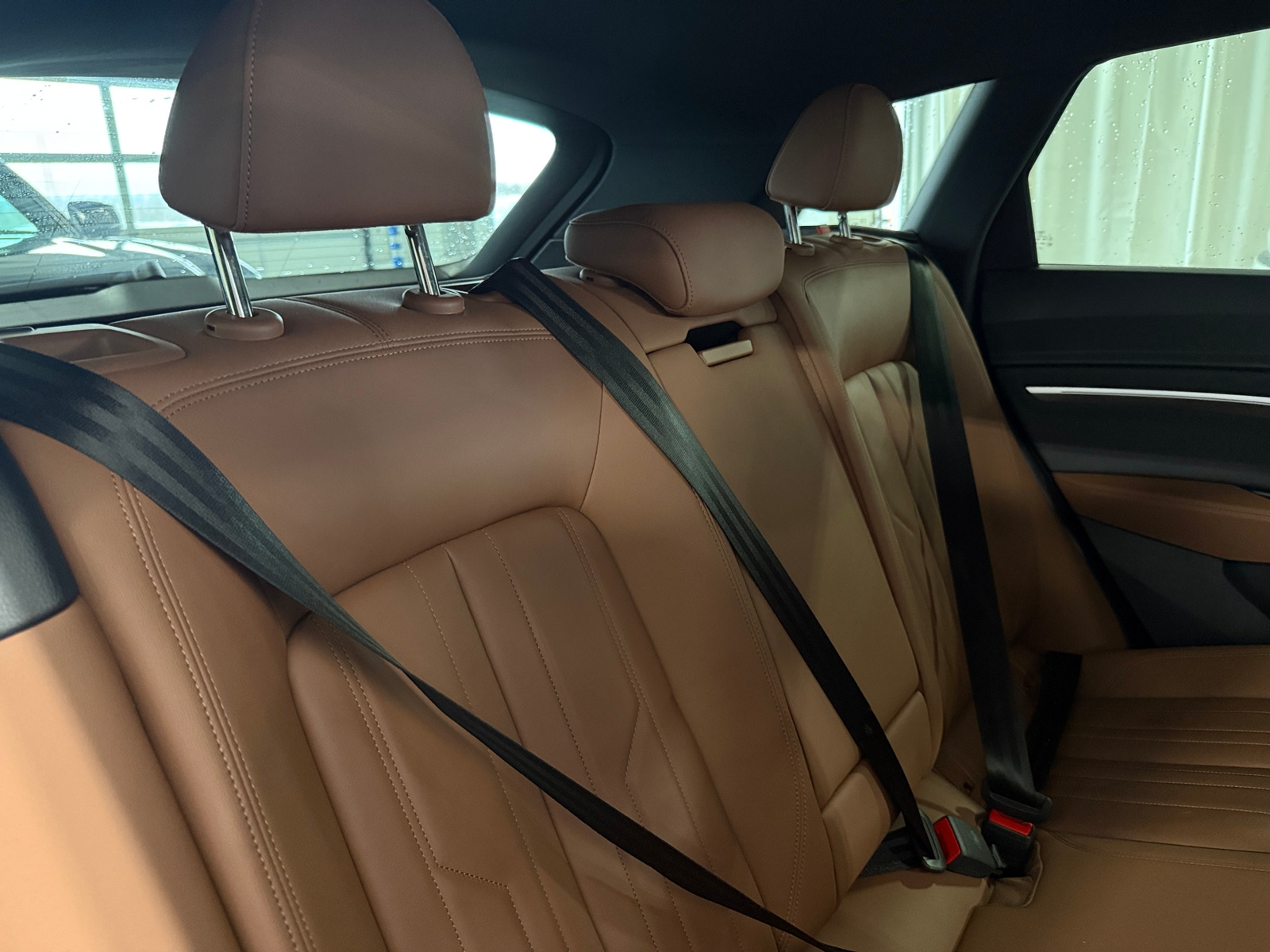 Thumbnail: 2021 Audi e-tron - 5