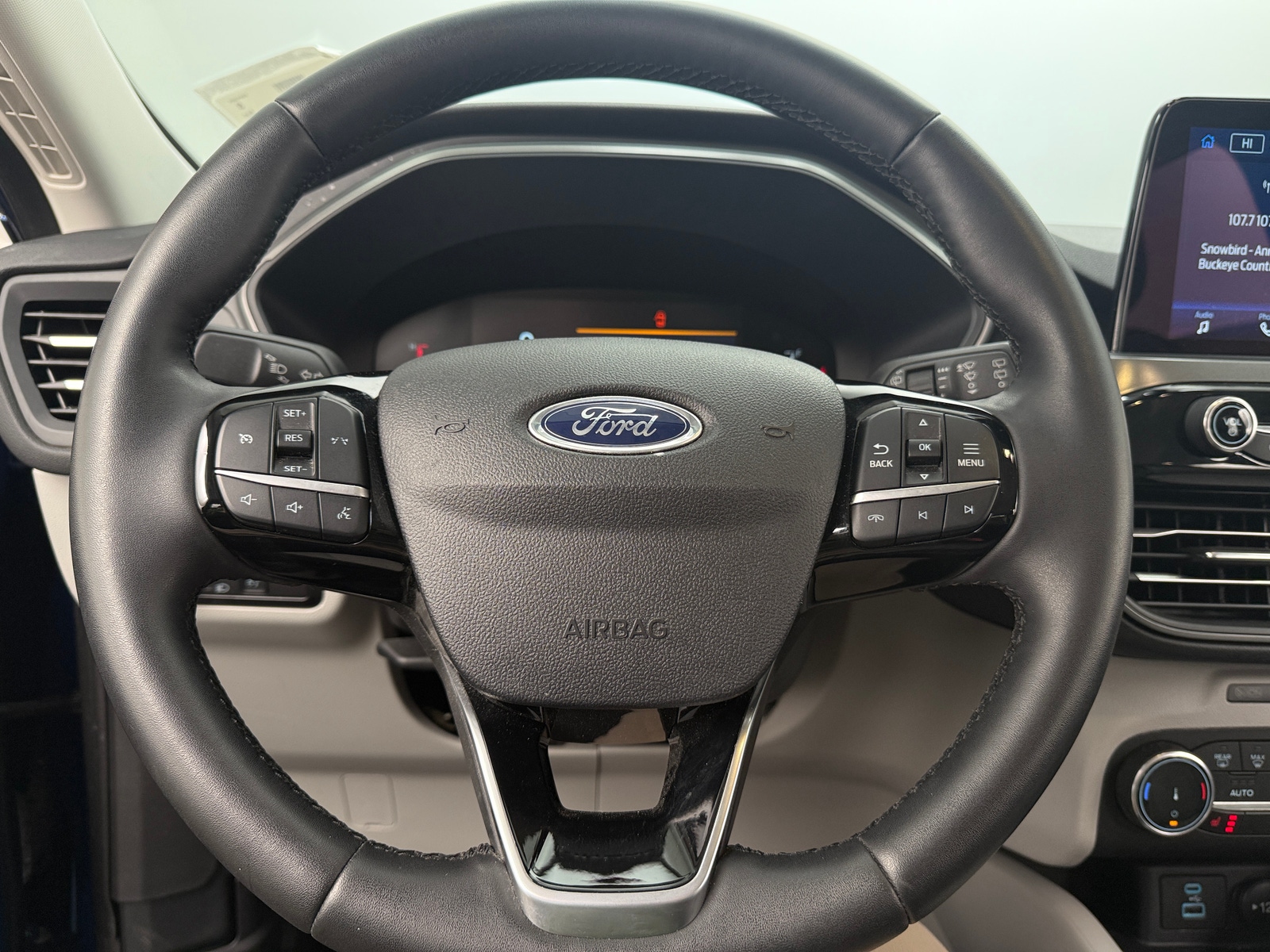 Thumbnail: 2023 Ford Escape - 5