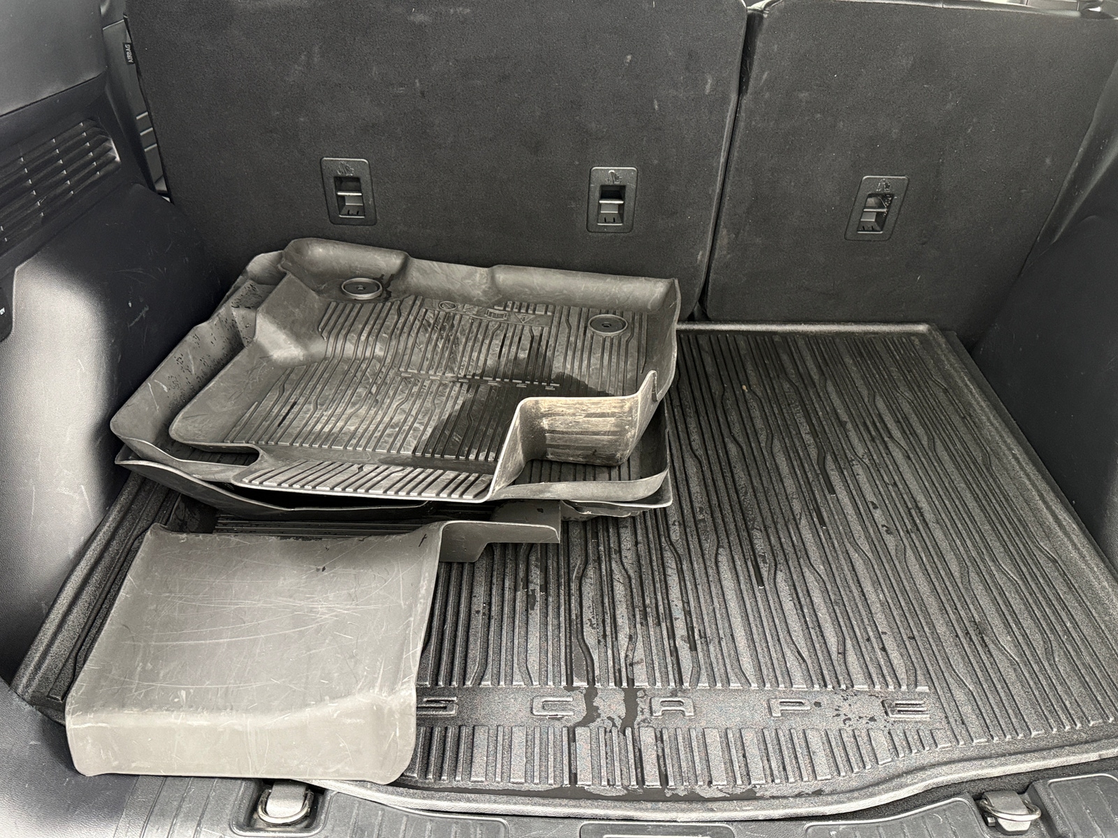 Thumbnail: 2022 Ford Escape - 6