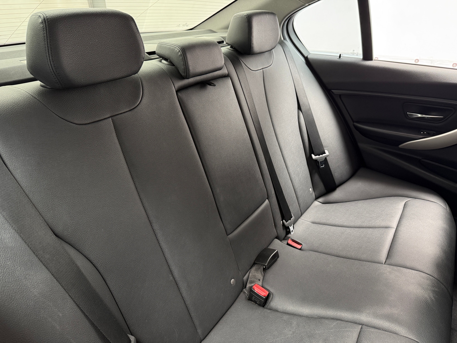 Thumbnail: 2016 BMW 3 Series - 5