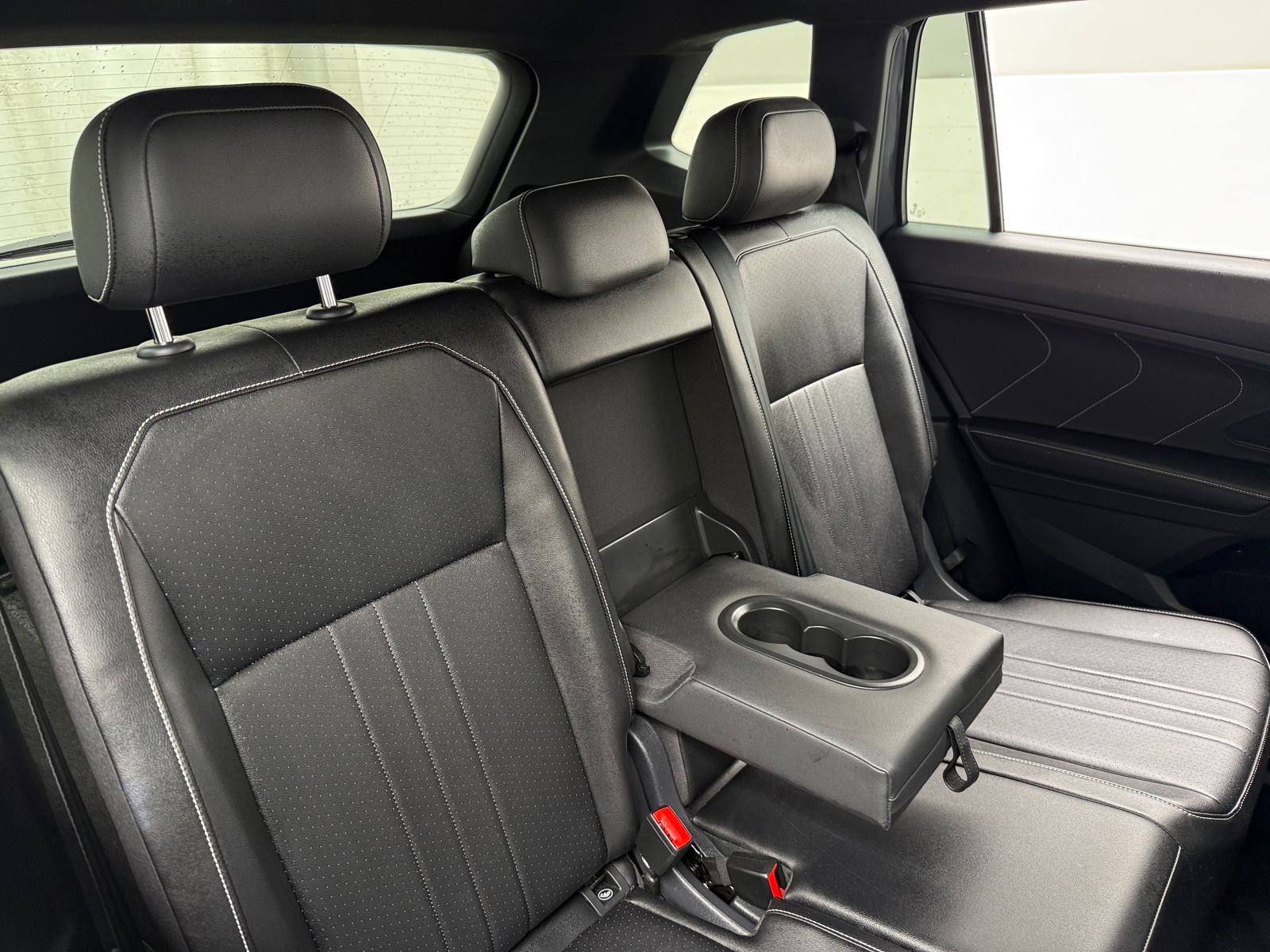 Thumbnail: 2024 Volkswagen Tiguan - 5