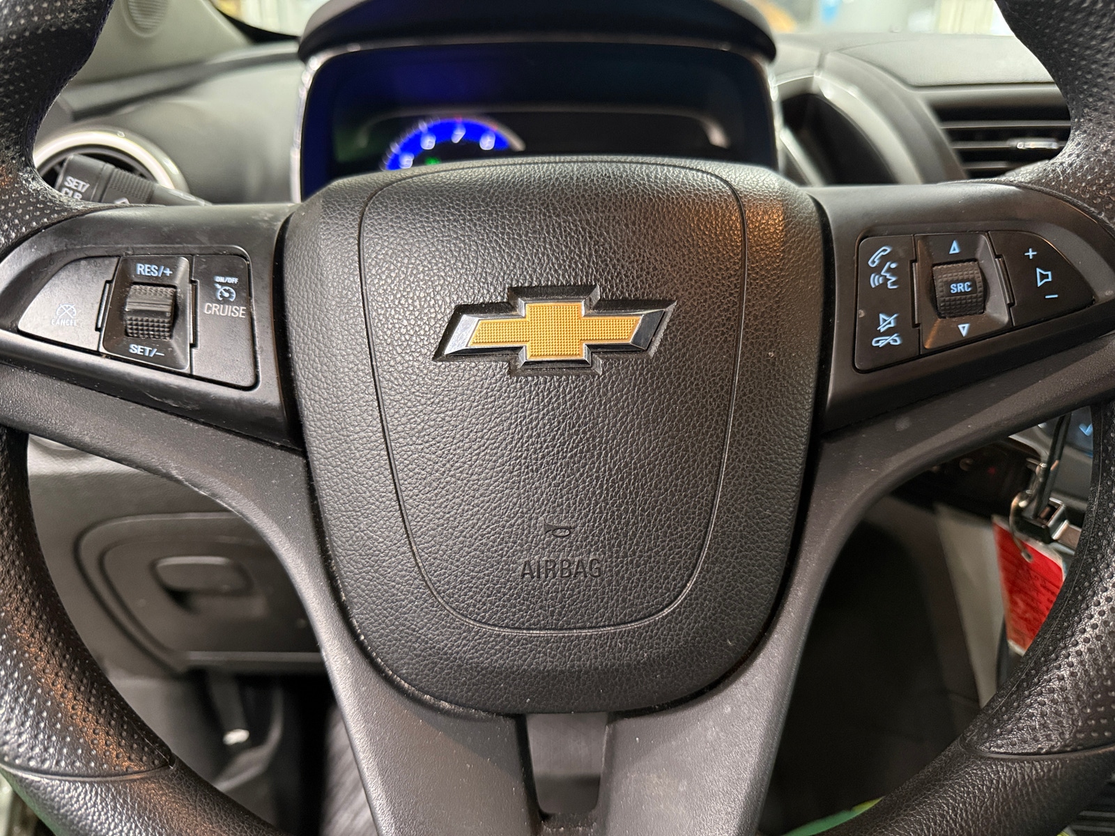 Thumbnail: 2016 Chevrolet Trax - 5