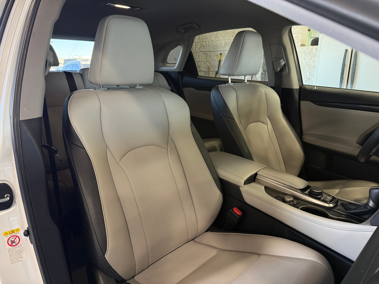 Thumbnail: 2017 Lexus RX - 2