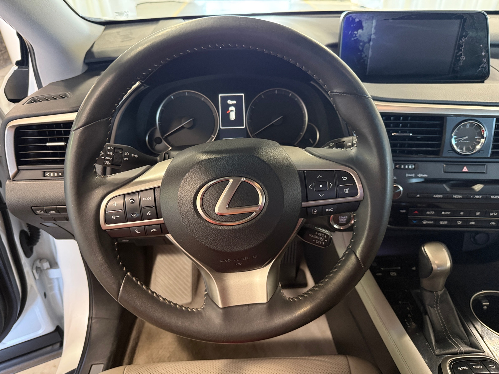 Thumbnail: 2017 Lexus RX - 5