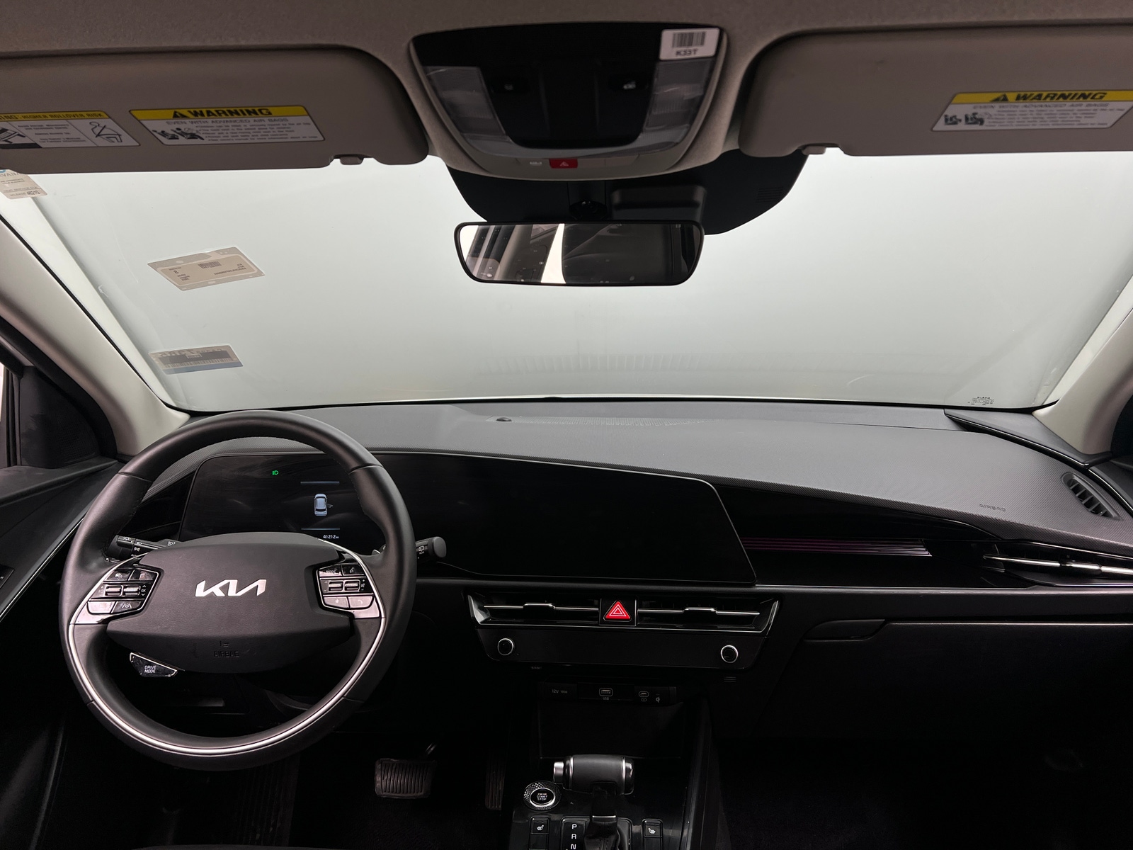 Thumbnail: 2023 Kia Niro - 3