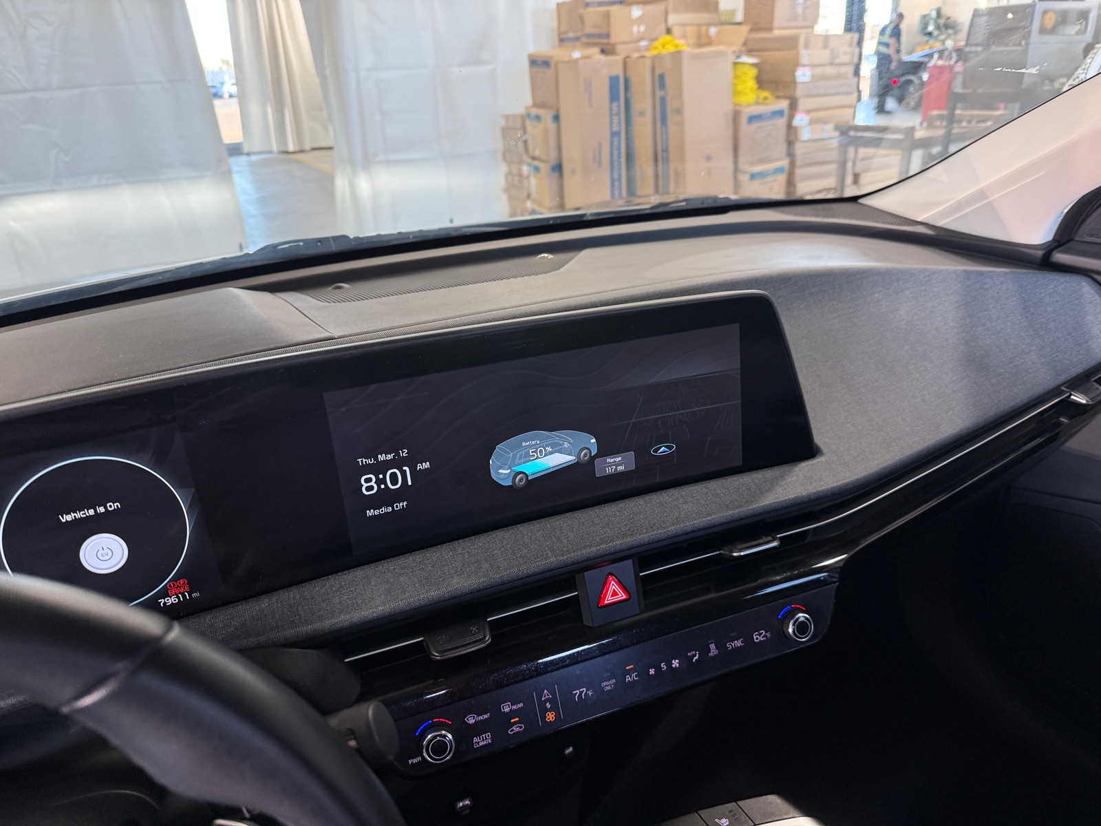 Thumbnail: 2022 Kia EV6 - 4