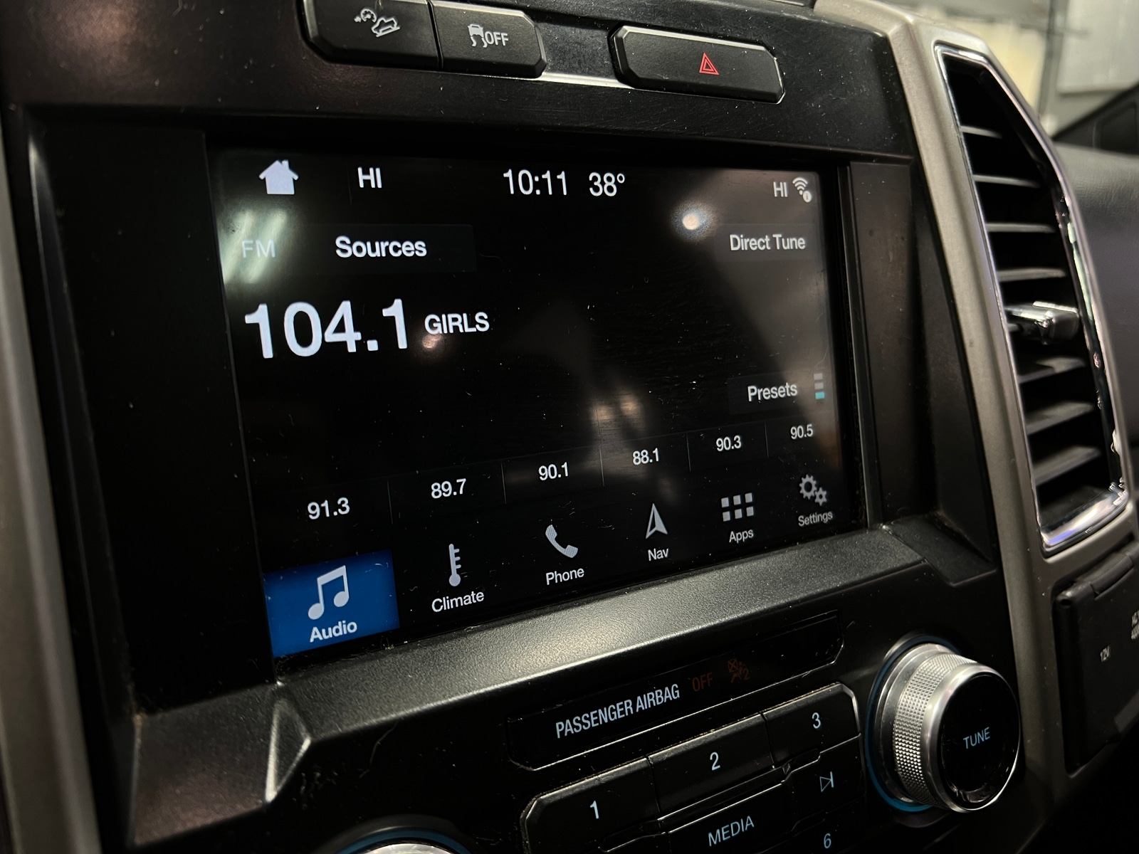 Thumbnail: 2017 Ford Econoline - 3