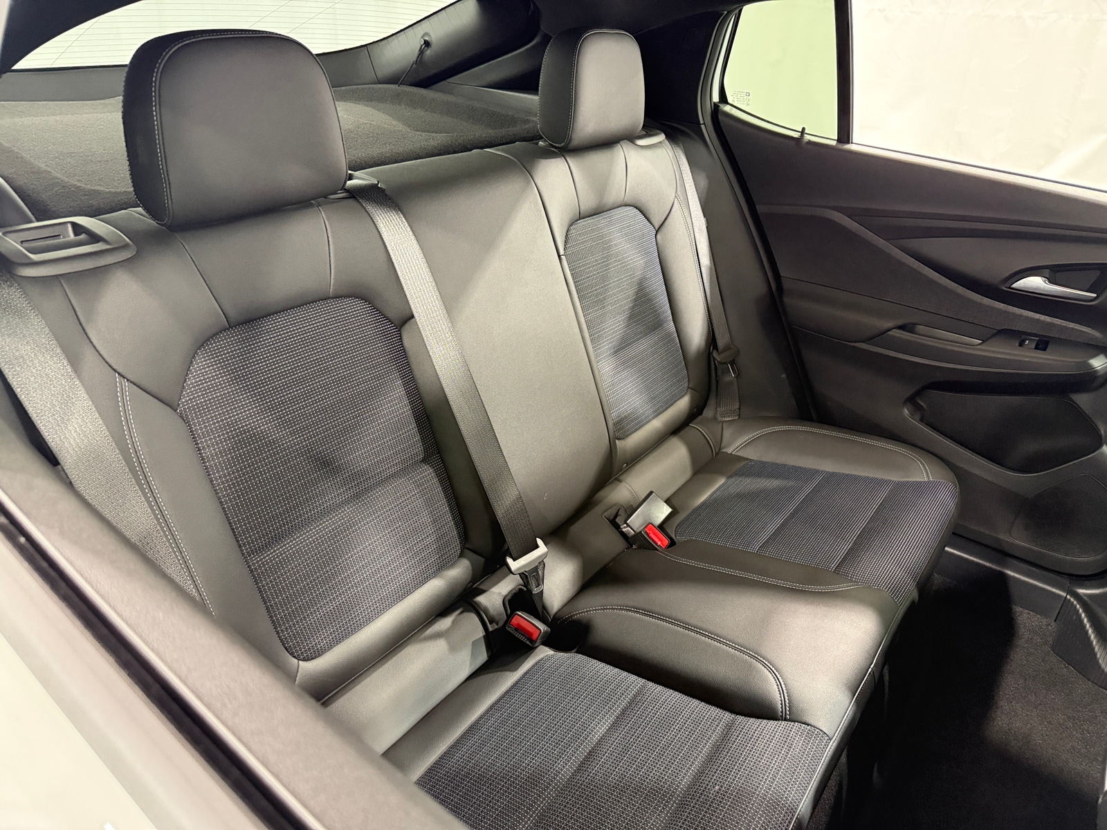 Thumbnail: 2025 Buick Envista - 6