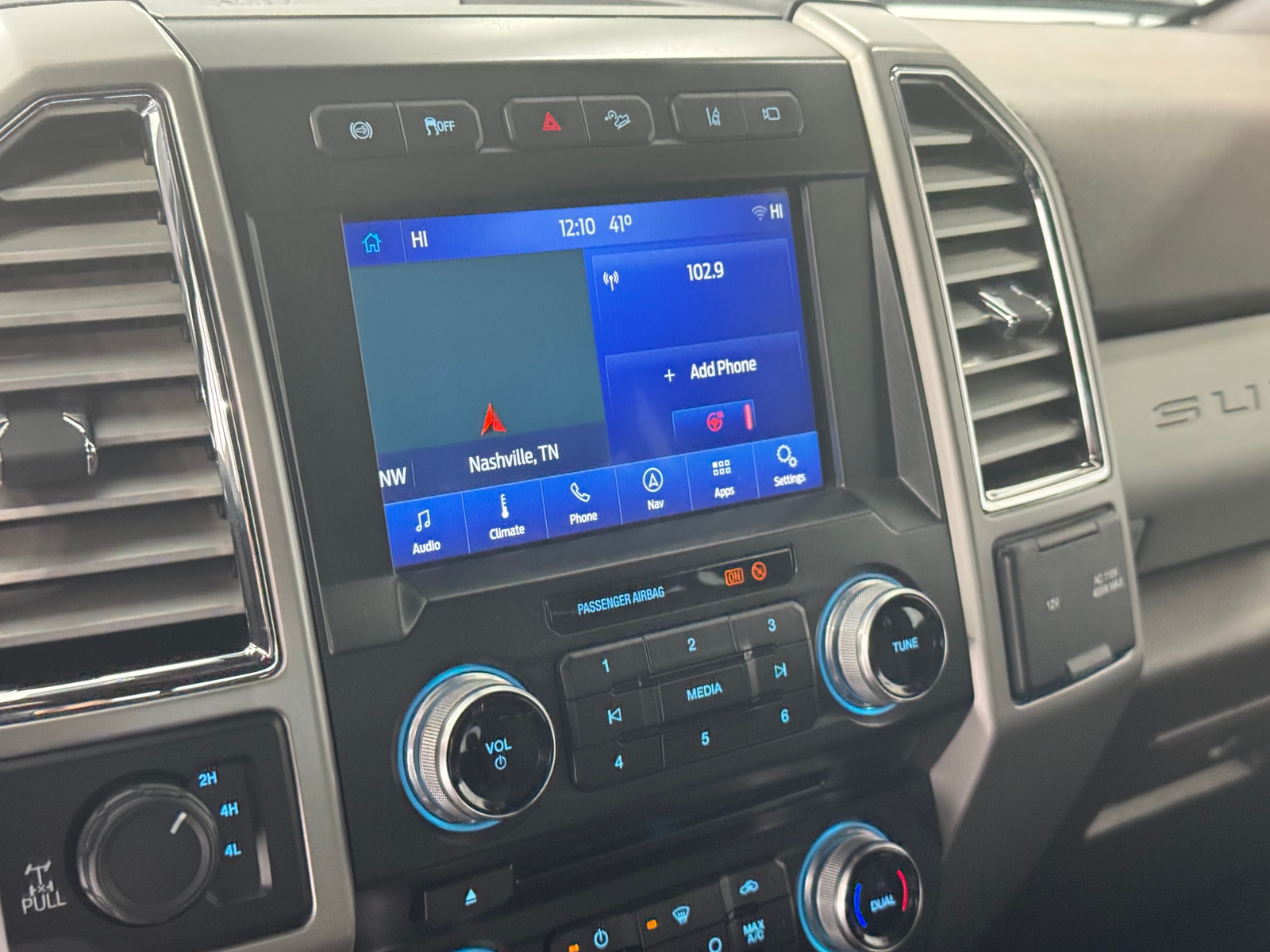 Thumbnail: 2017 Ford Econoline - 3