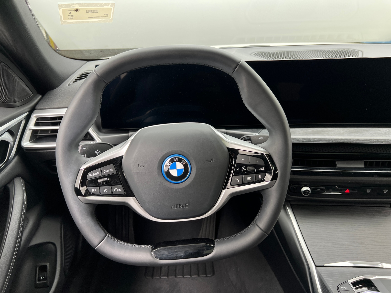 Thumbnail: 2025 BMW i4 - 4